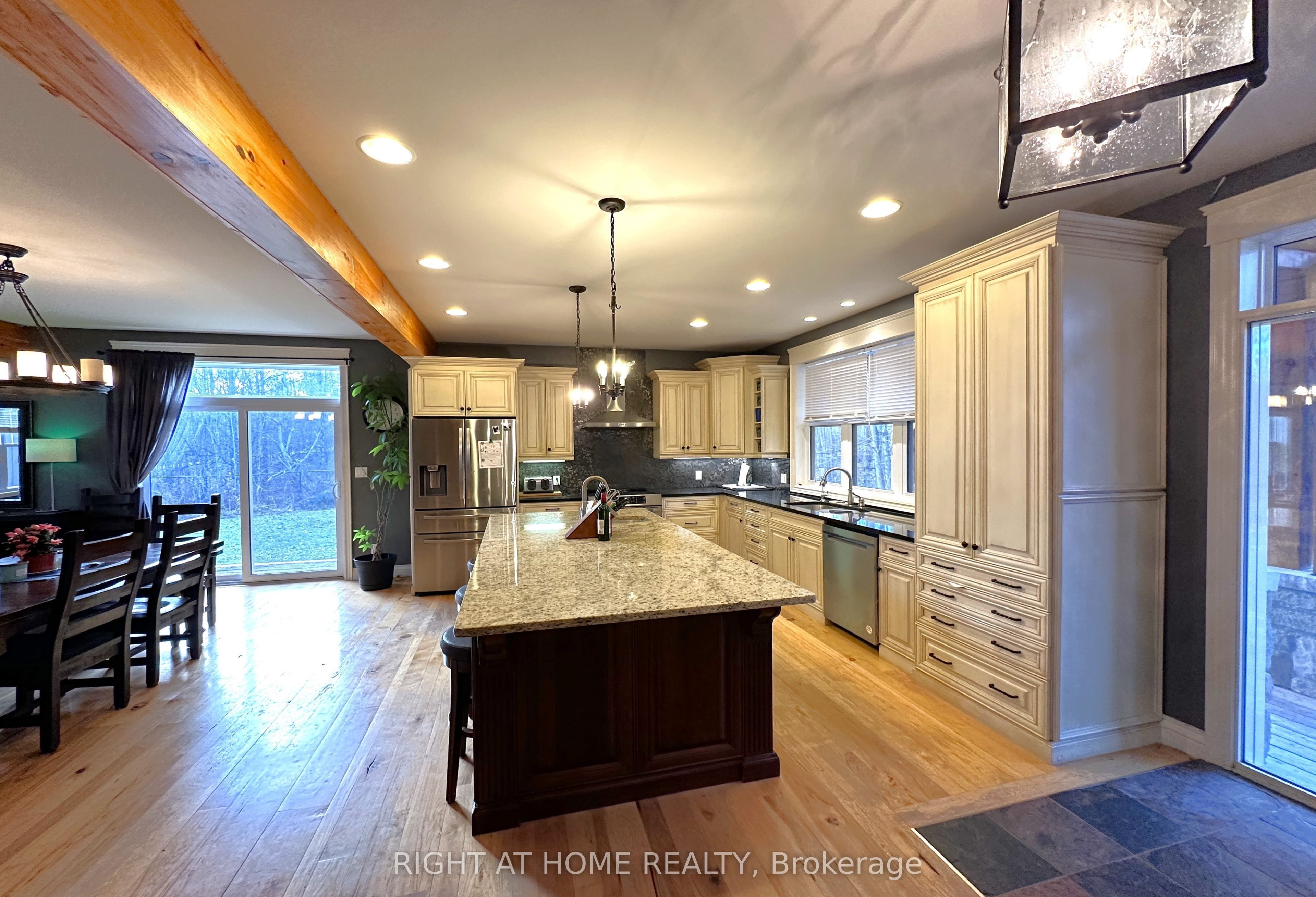 129 Blue Jay Crescent, Grey Highlands, ON N0C 1H0 photo 5