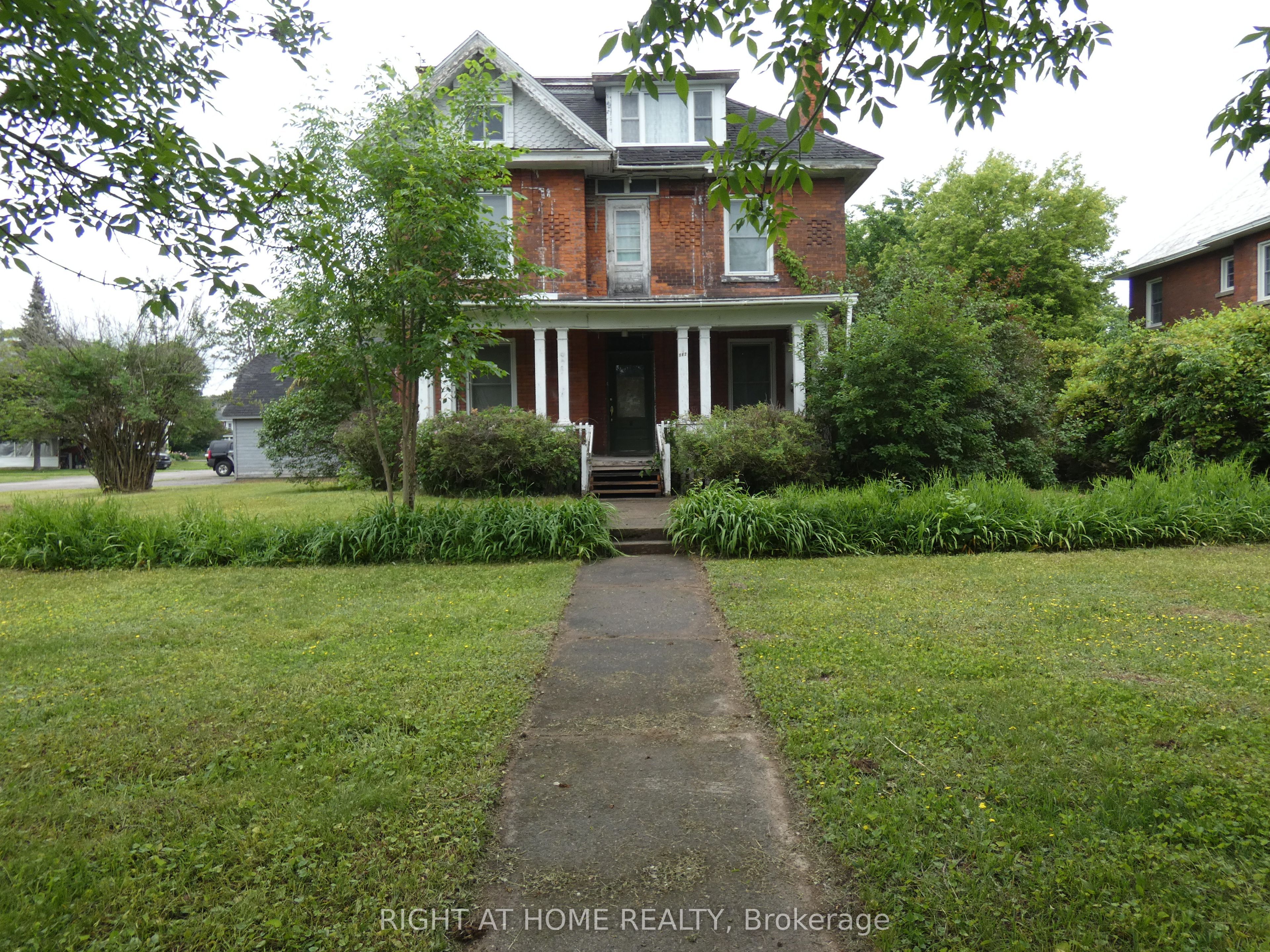142 Holditch Street, West Nipissing, ON P2B 1S5 photo 4