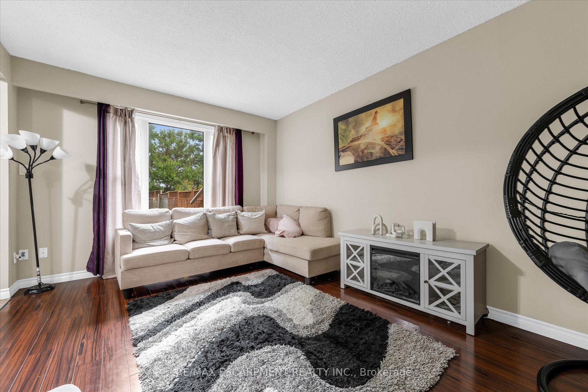 86 Golden Orchard Drive, Hamilton, ON L9C 6J5 photo 4