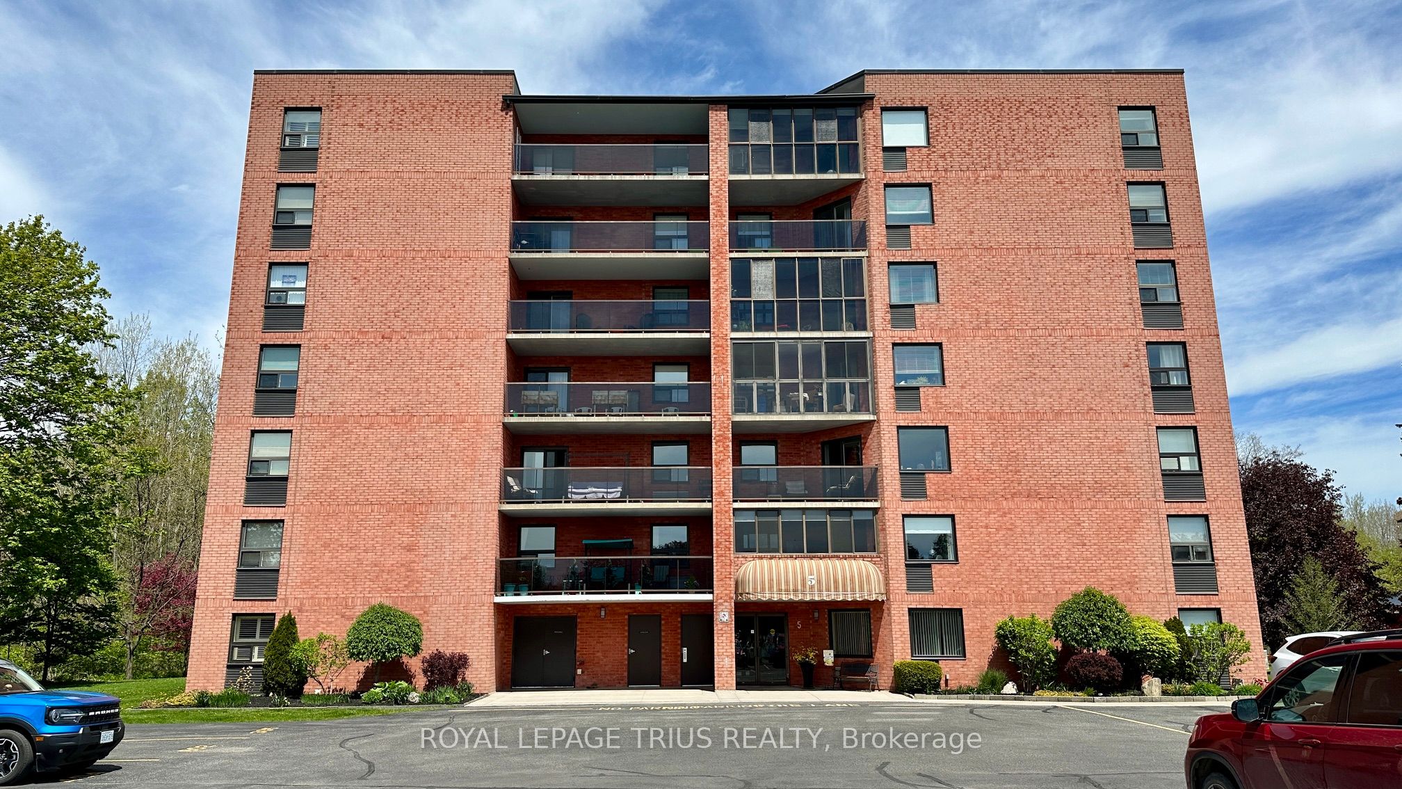 5 Mill Pond Court 604, Norfolk, ON N3Y 5J6