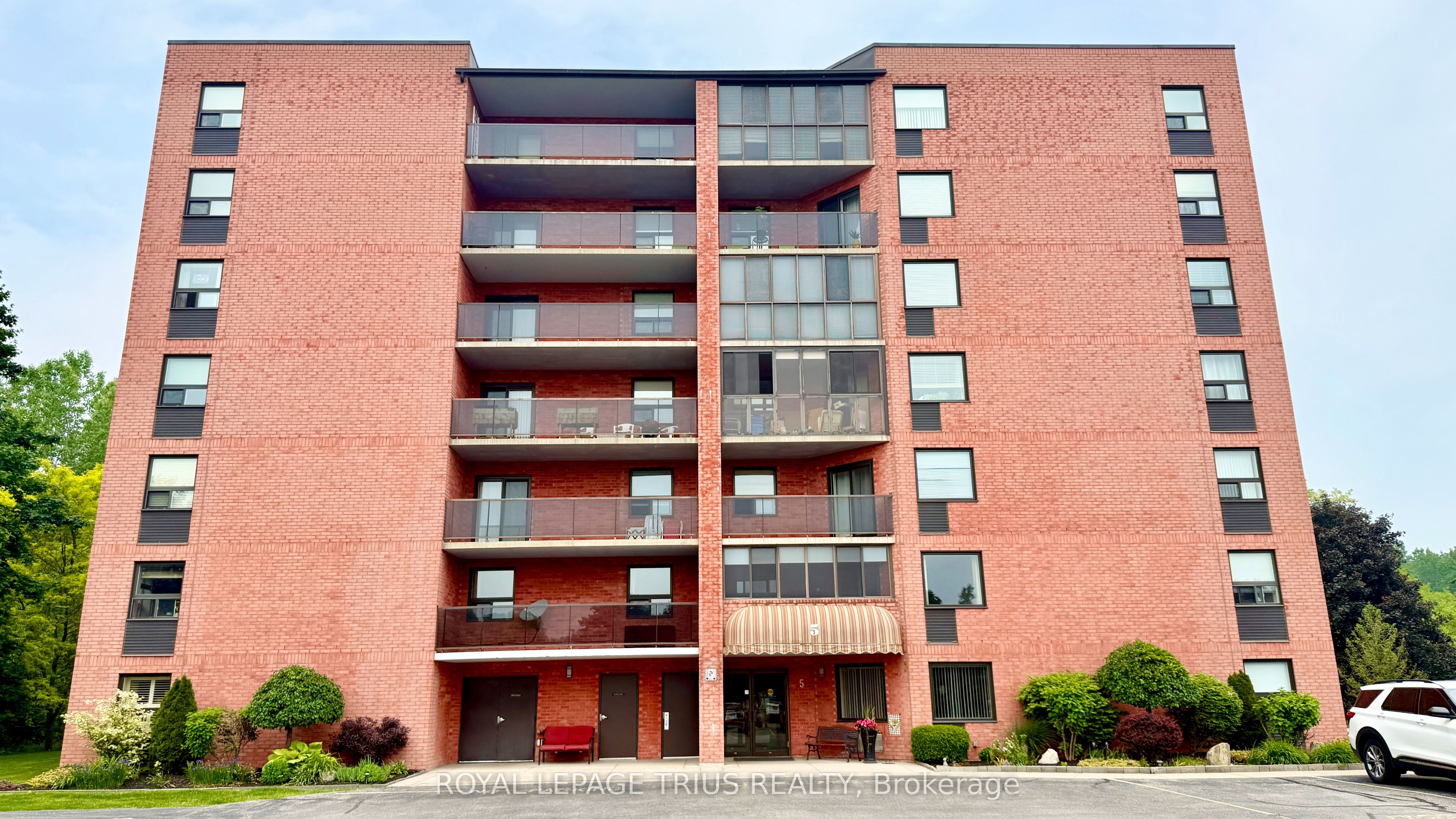 5 Mill Pond Court 604, Norfolk, ON N3Y 5J6 photo 2
