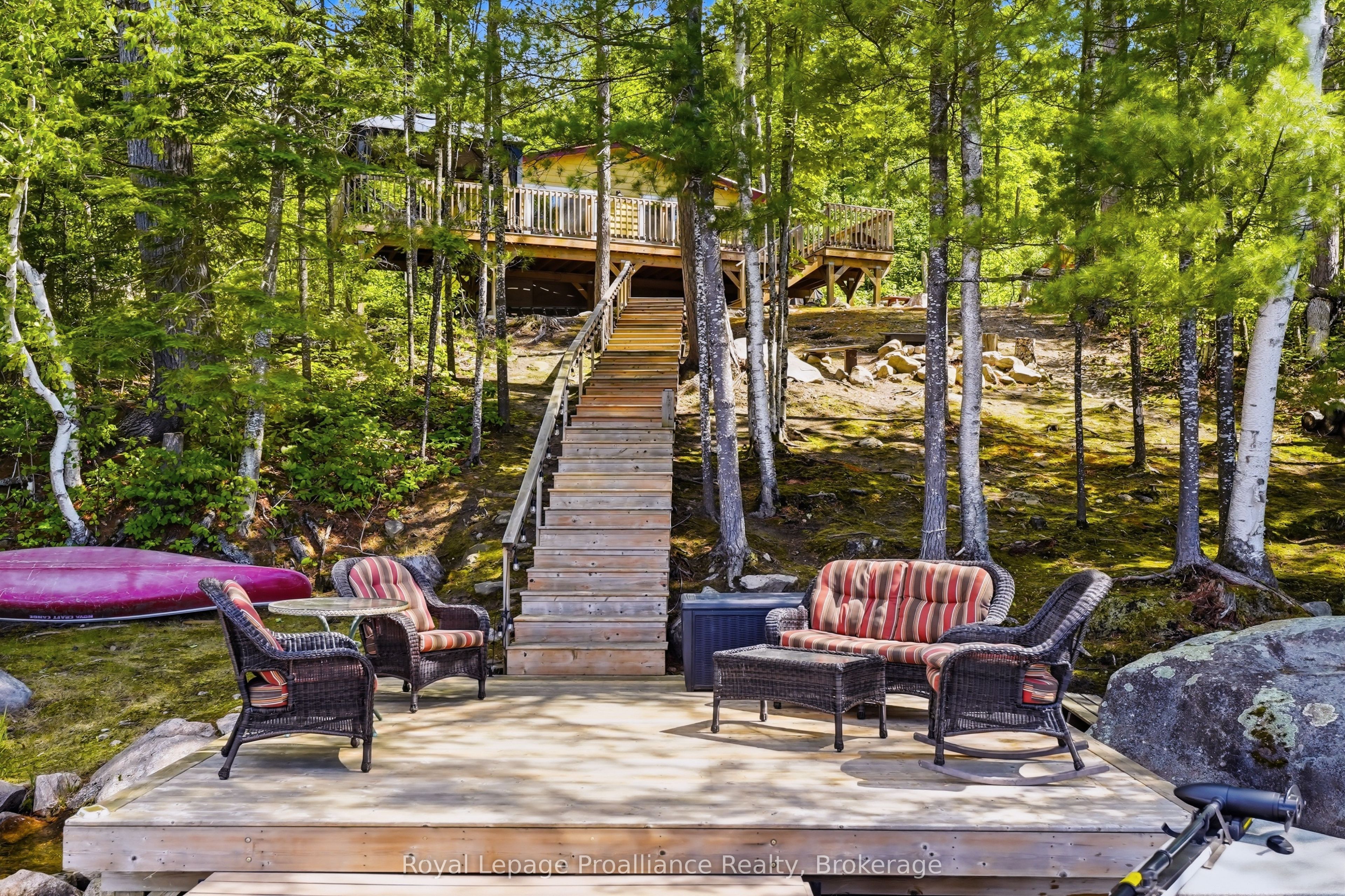 764 Mazinaw Lake (Water Access Only), Addington Highlands, ON K0H 1K0 photo 3
