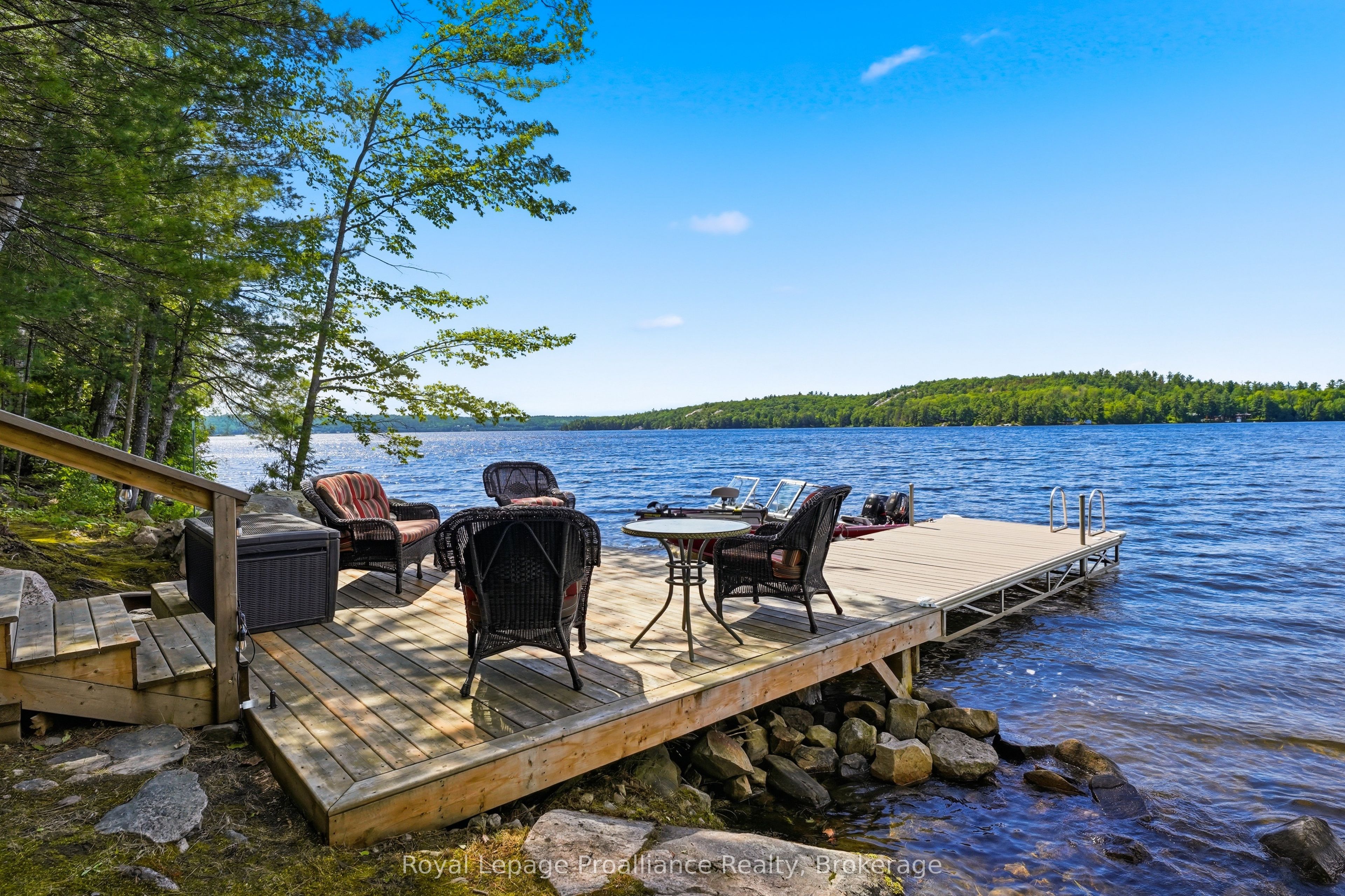 764 Mazinaw Lake (Water Access Only), Addington Highlands, ON K0H 1K0 photo 5