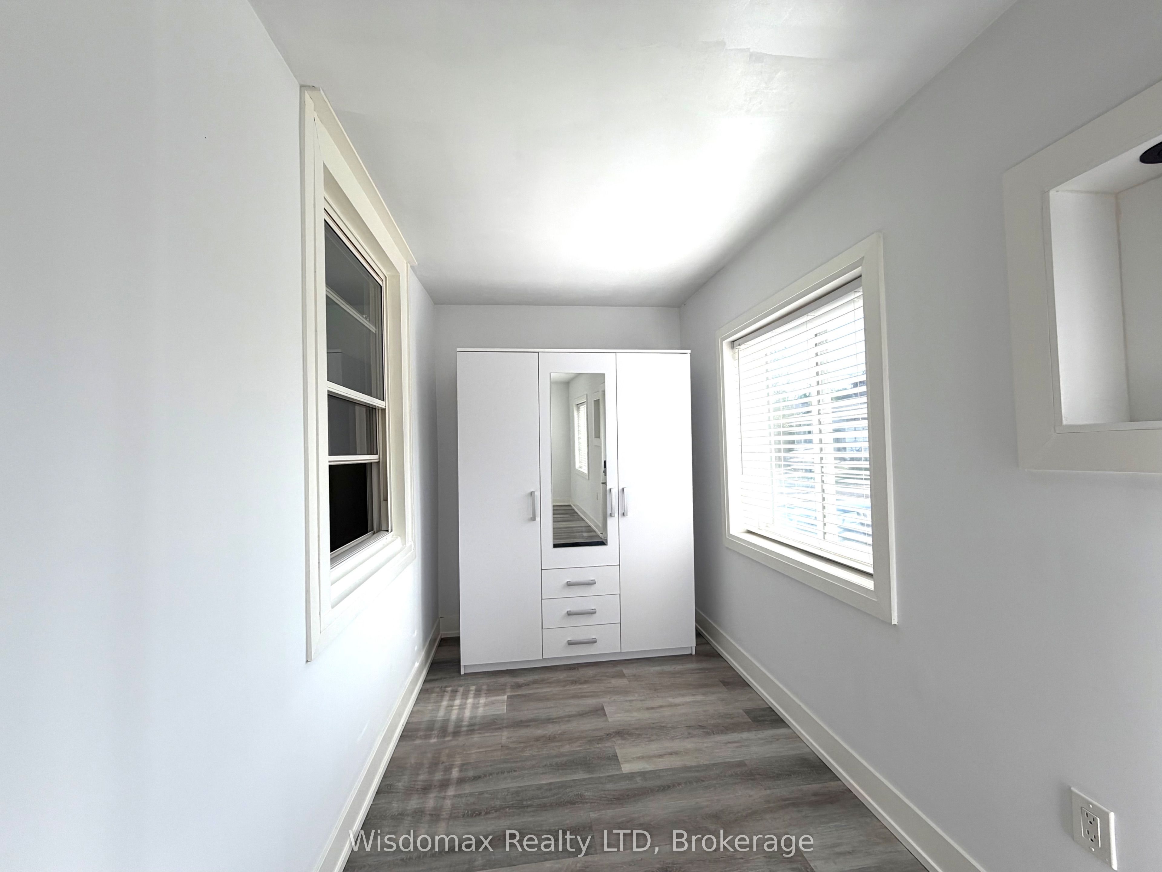 4104 MUIR Avenue, Niagara Falls, ON L2E 3L3 photo 2