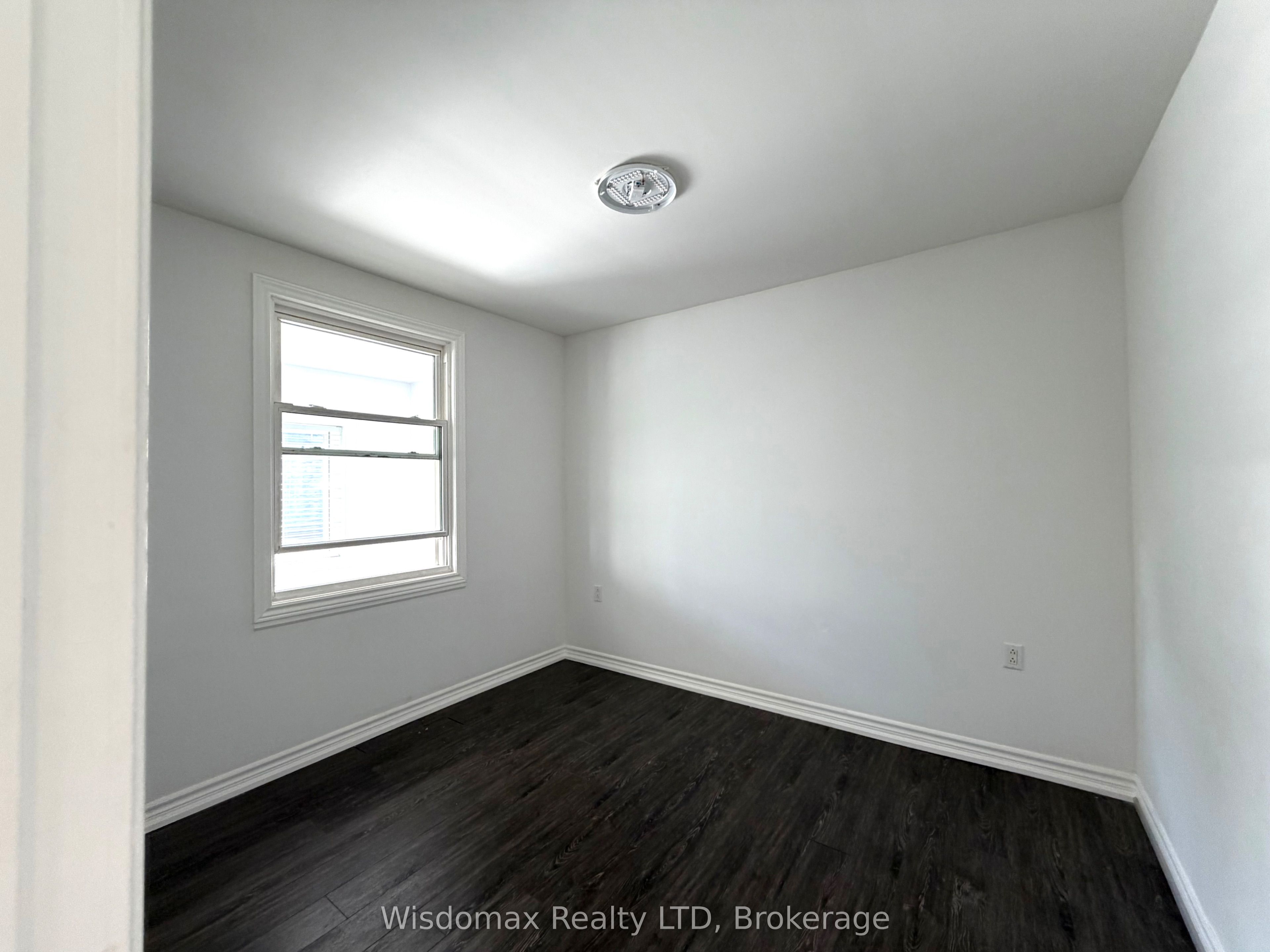 4104 MUIR Avenue, Niagara Falls, ON L2E 3L3 photo 5