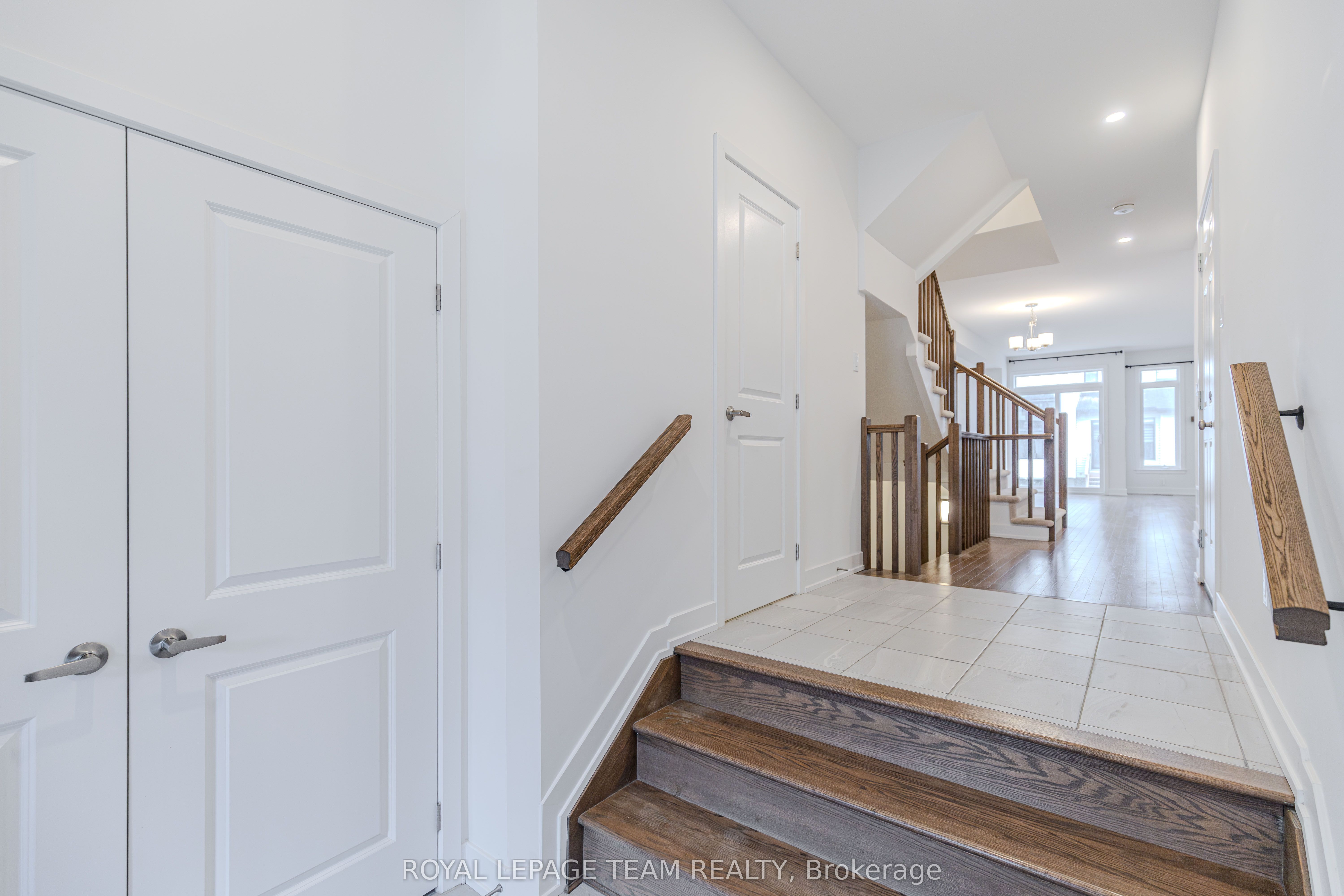 867 Anciano Crescent, Kanata, ON K2S 2R8 photo 4