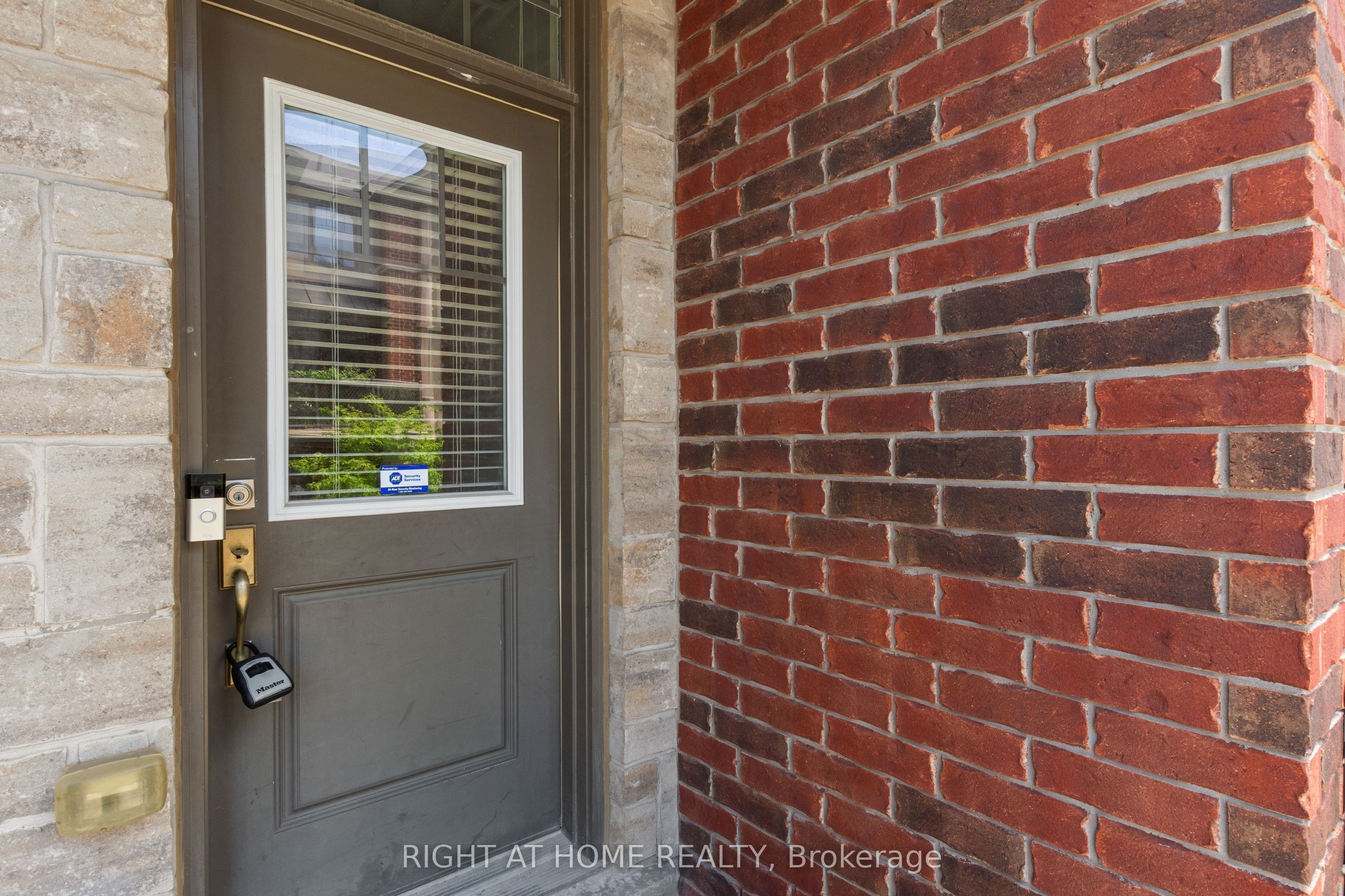 5 Andruss Lane, Hamilton, ON L9G 0G7 photo 5