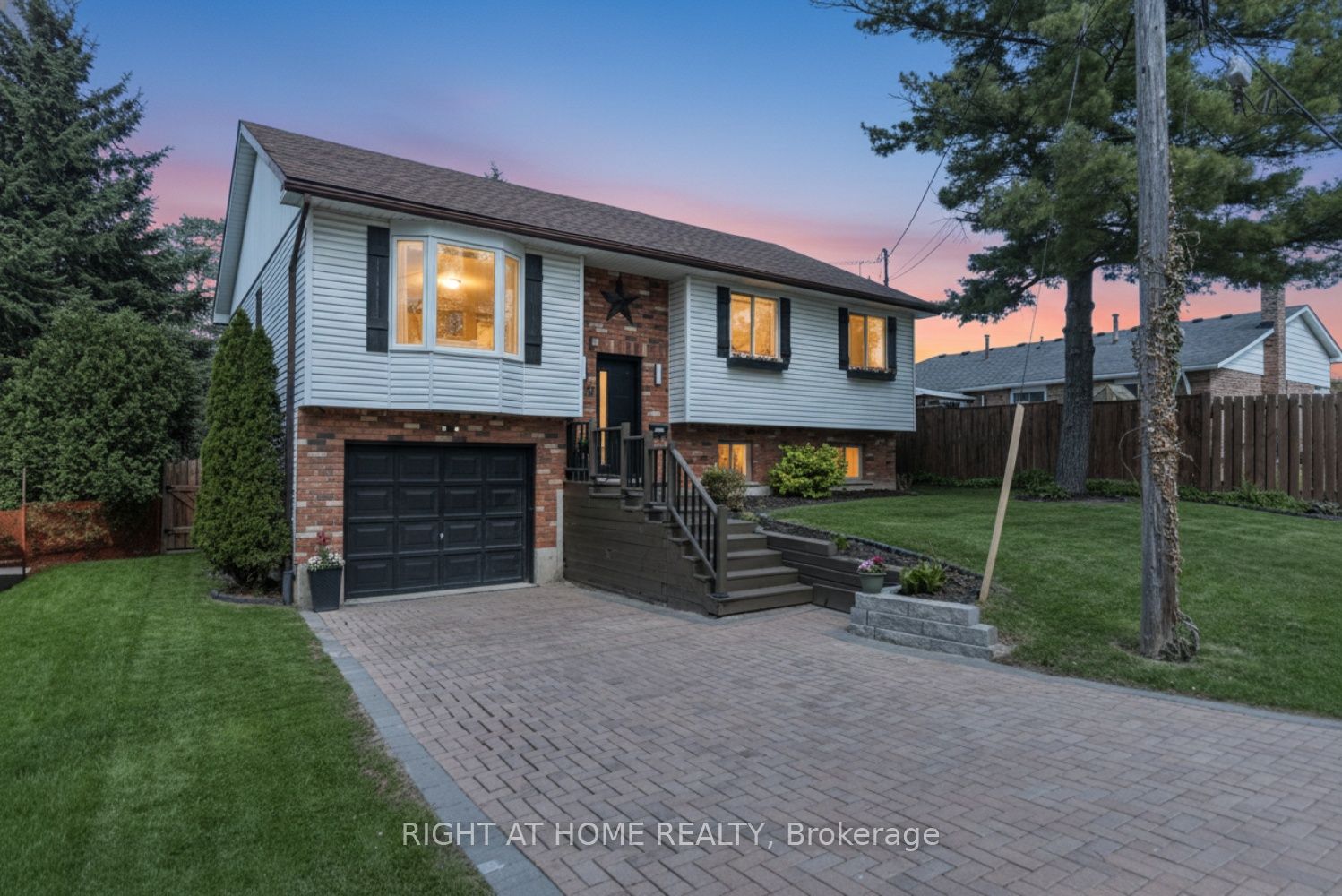 85 Aberdeen Street, Haldimand, ON N3W 1C3 photo 3
