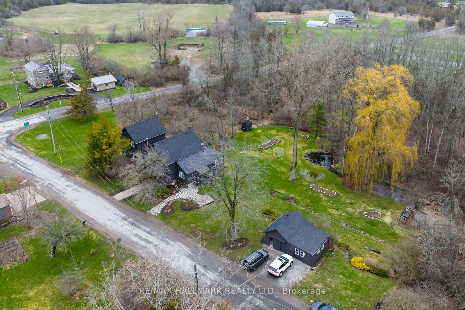 709 Old Milford Road, Prince Edward County, ON K0K 2T0