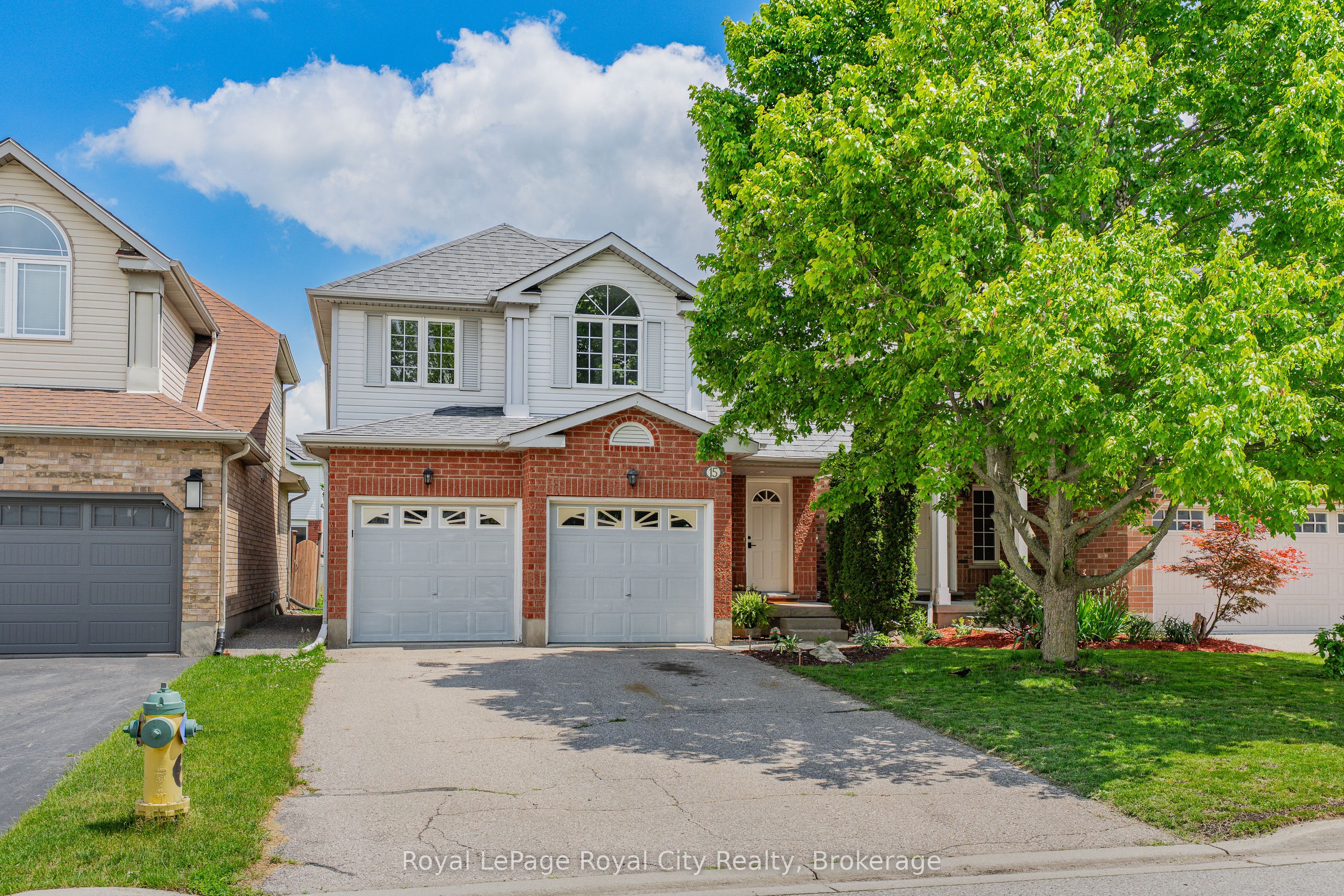 15 Camm Crescent, Guelph, ON N1L 1J9