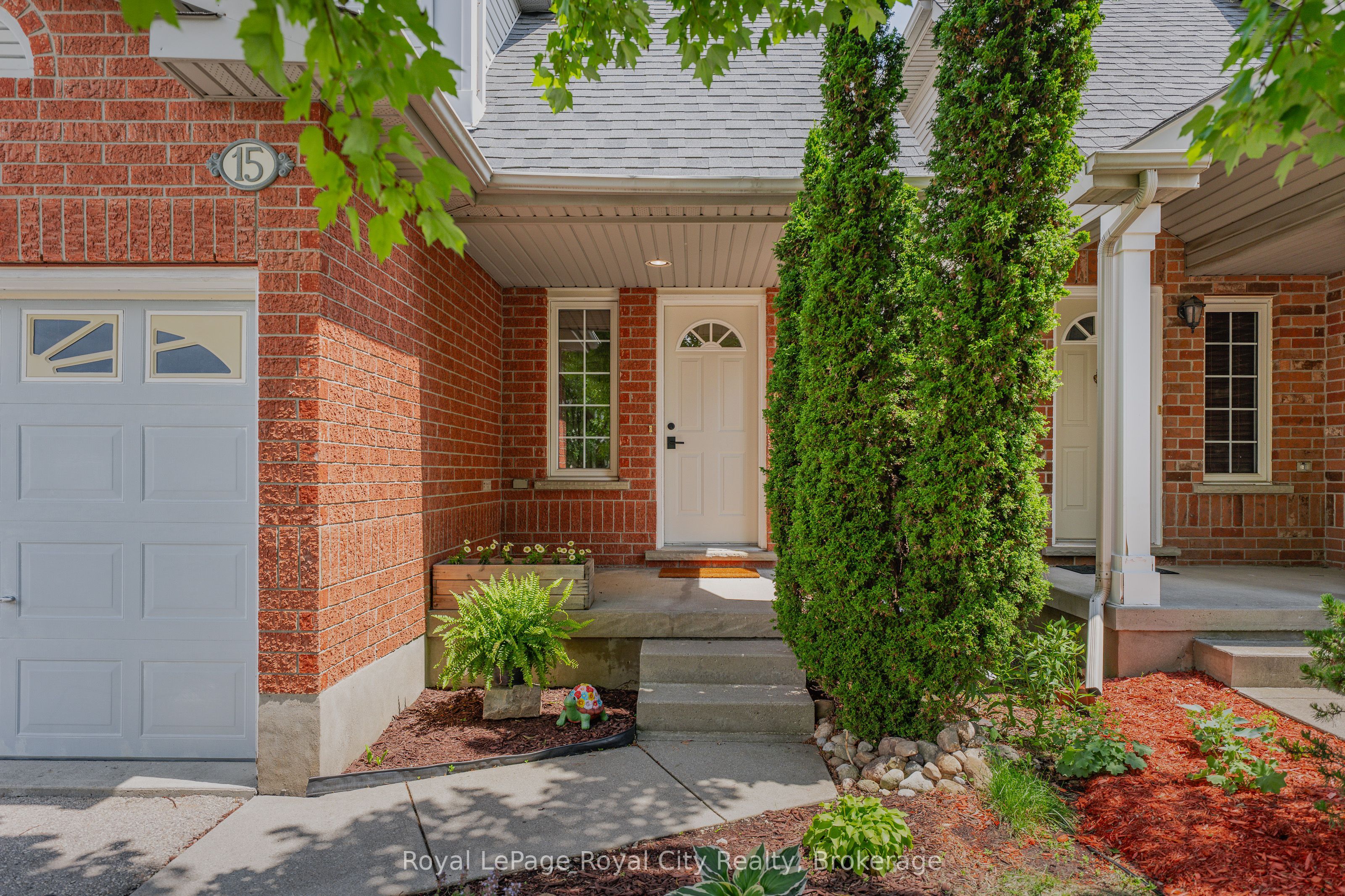 15 Camm Crescent, Guelph, ON N1L 1J9 photo 4