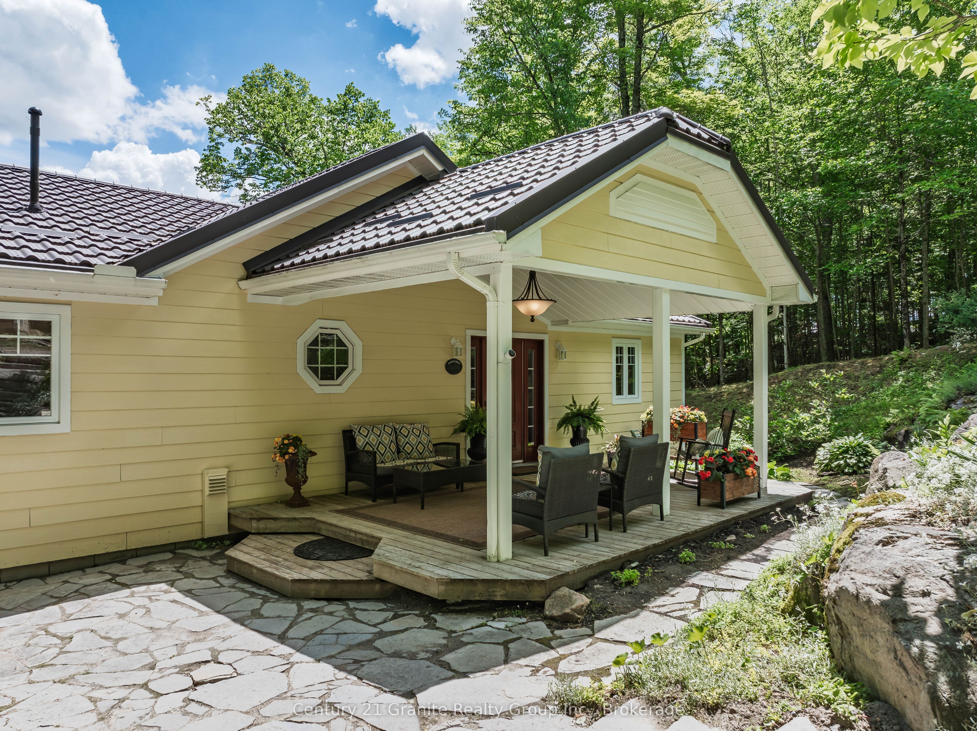 1070 Shipley Drive, Minden Hills, ON K0M 1S0 photo 3