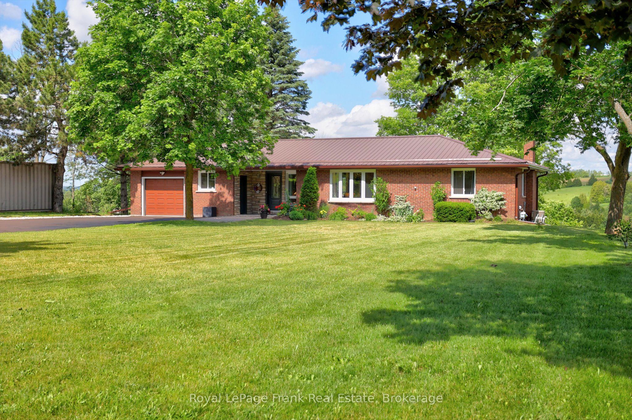138 Emily Park Road, Kawartha Lakes, ON K0L 2W0 photo 2