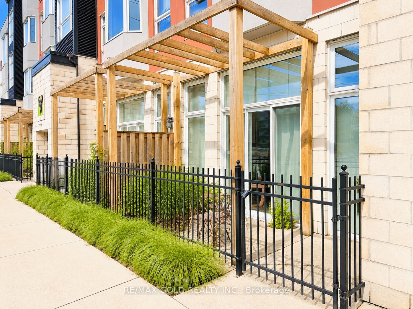 253 Albert Street 112, Waterloo, ON N2L 0G3 photo 3