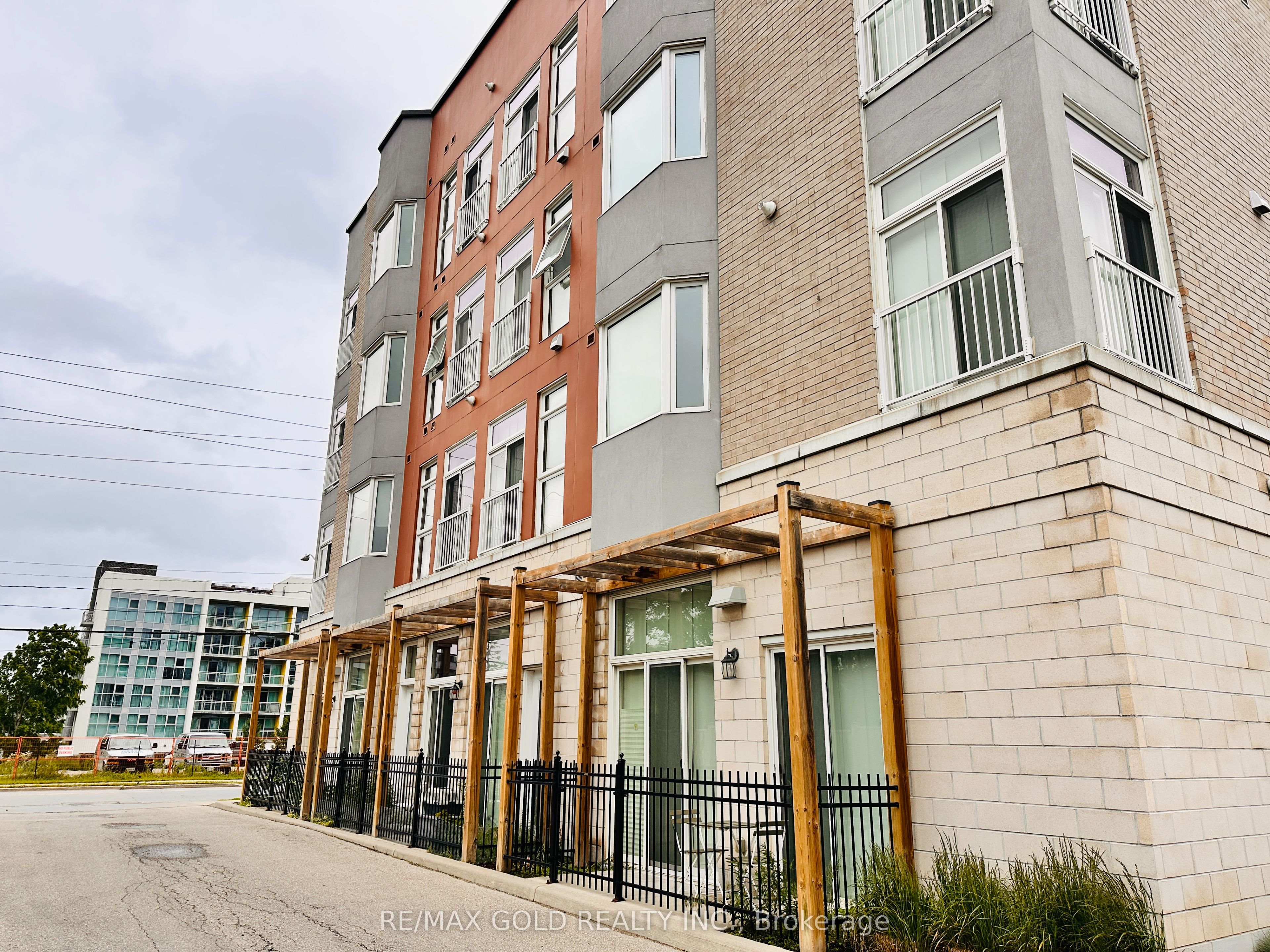 253 Albert Street 112, Waterloo, ON N2L 0G3 photo 4