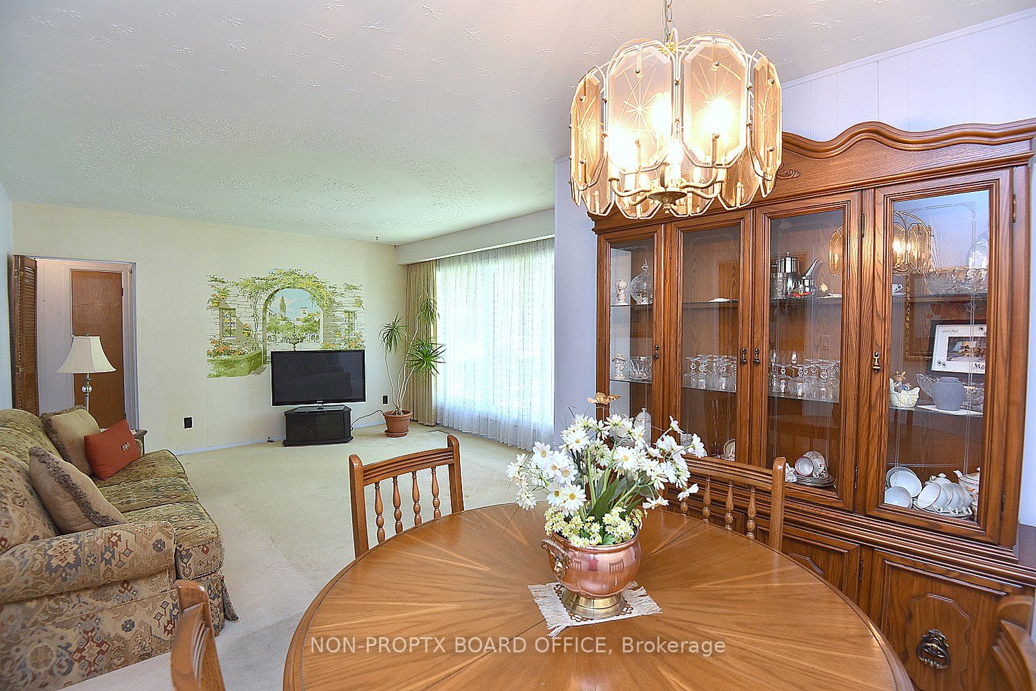 19 Gildea Street, Hamilton, ON L8V 2G6 photo 4