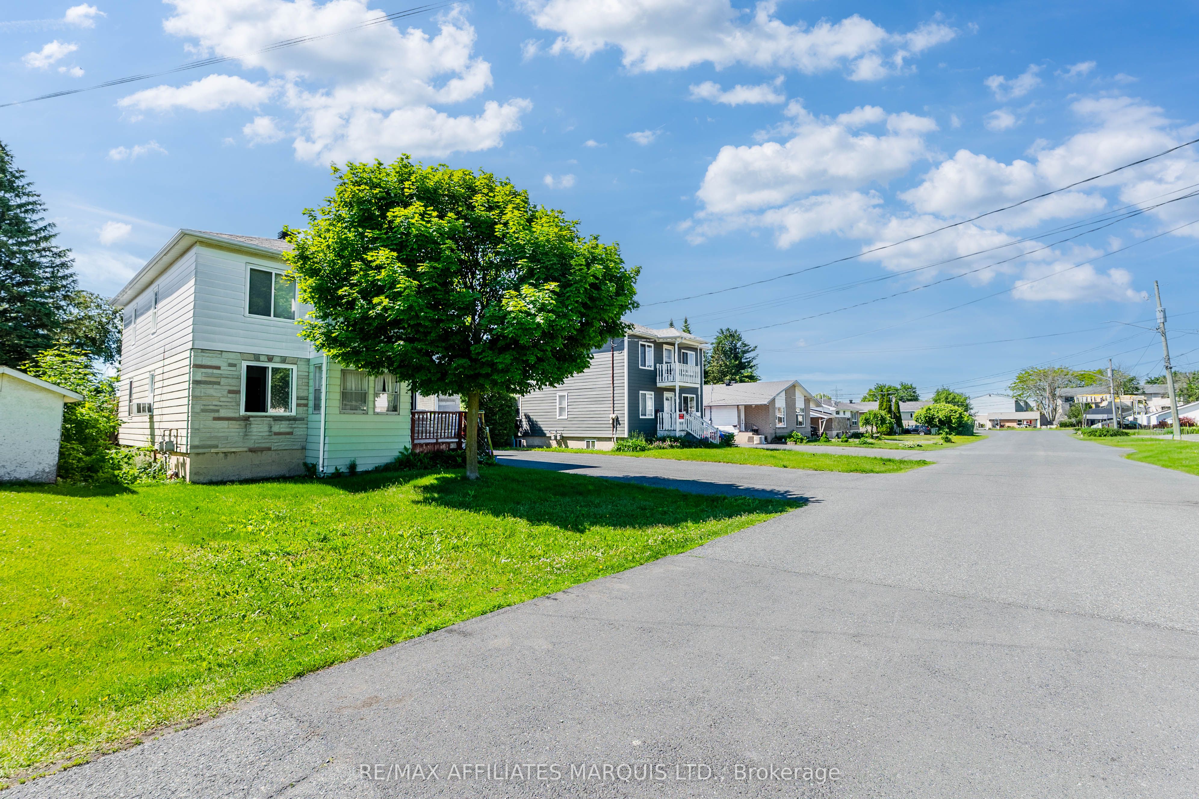 122 New Street, Cornwall, ON K6H 3G2 photo 3
