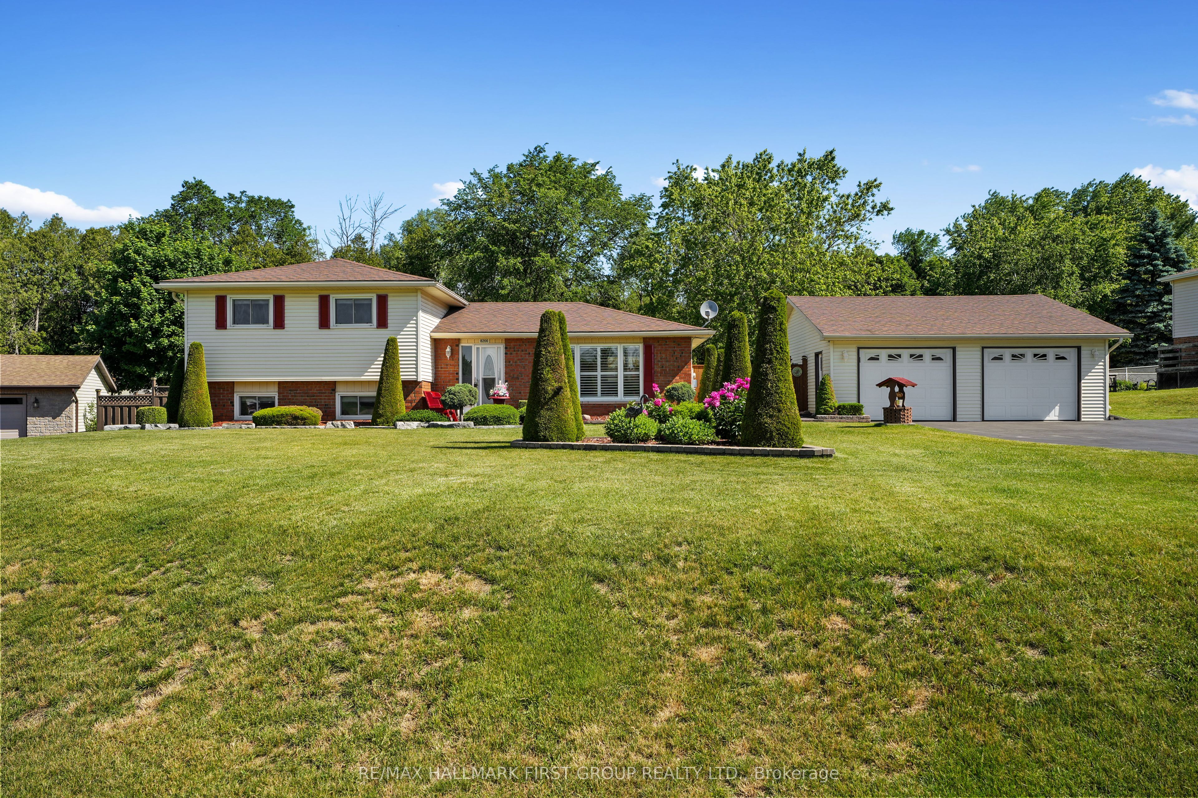 8266 Albert Court, Hamilton Township, ON K9A 4J7