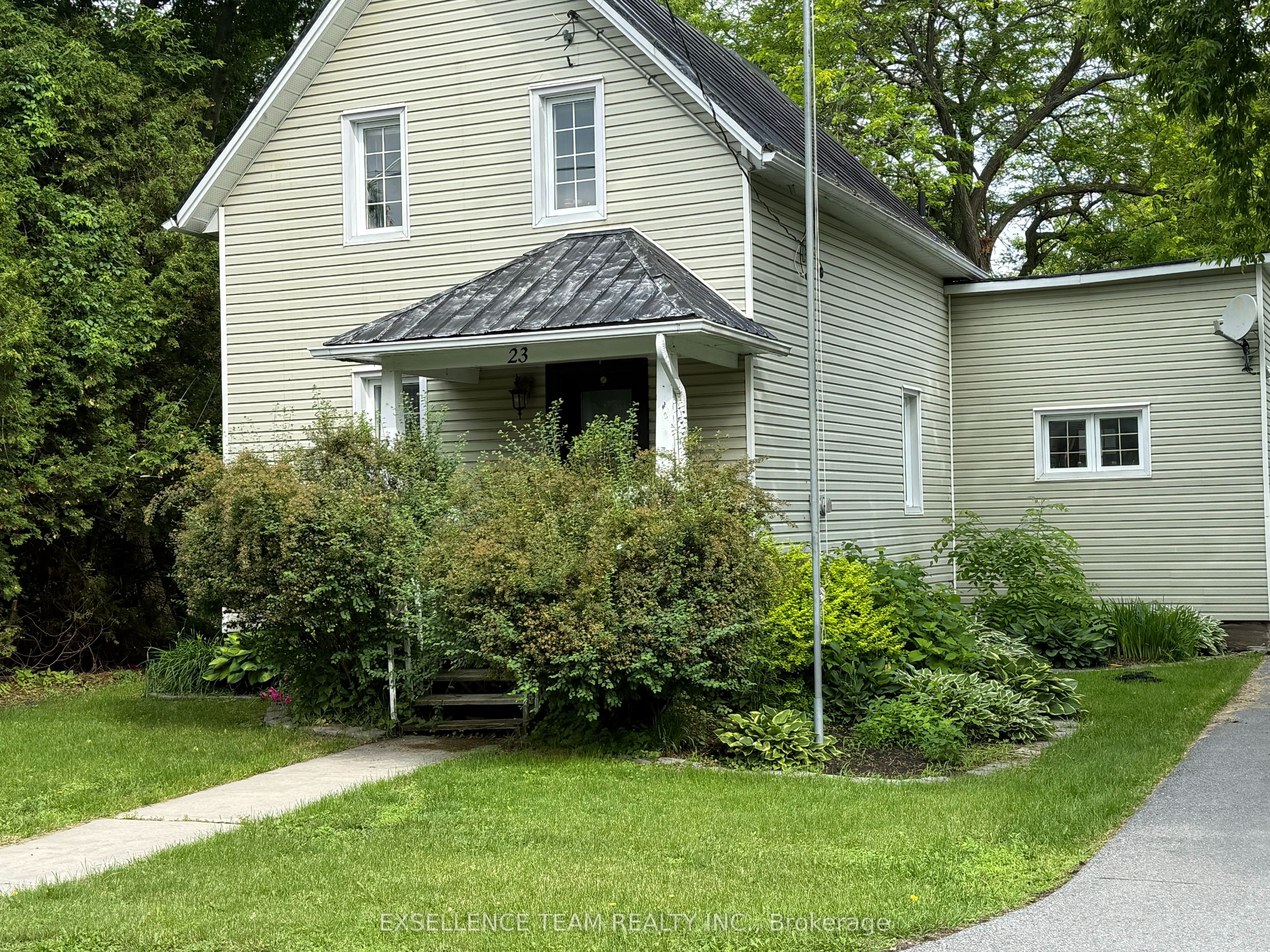 23 Mechanic Street E, North Glengarry, ON K0C 1T0 photo 3