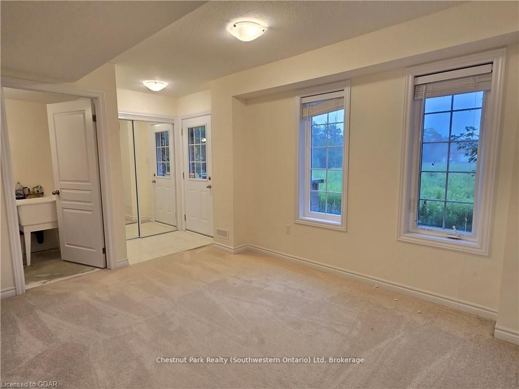 88 Decorso Drive 41, Guelph, ON N1L 1B3 photo 4