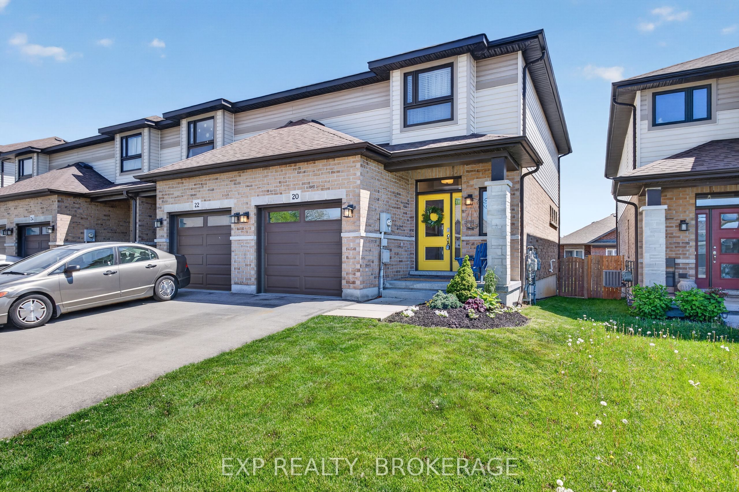 20 LEDGEROCK Court, Quinte West, ON K8R 0A1 photo 2