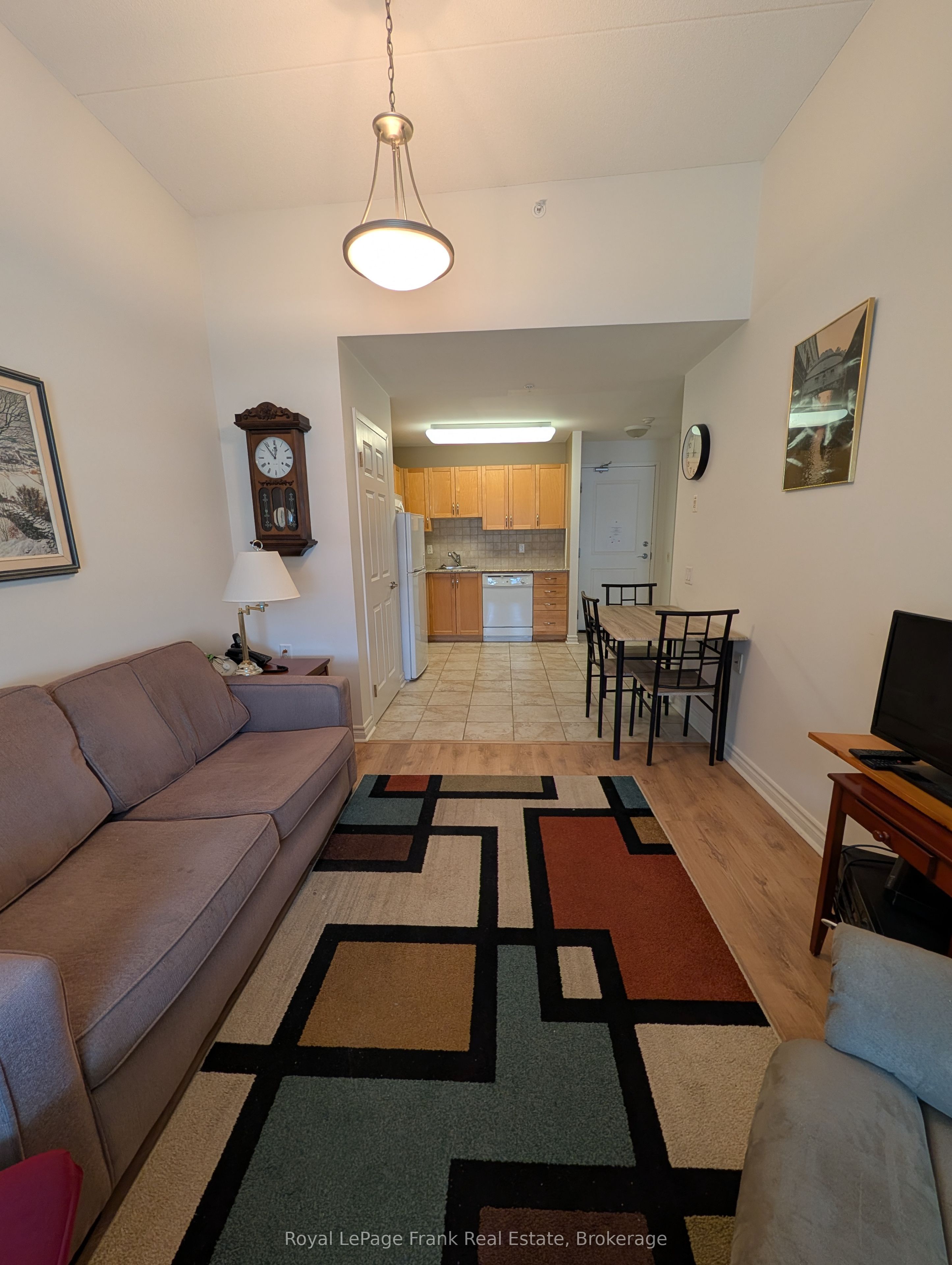 240 Chapel Street 425, Cobourg, ON K9A 0E3 photo 4