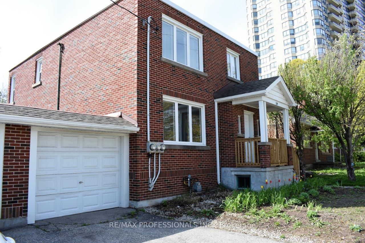 119 Erb Street E A-Upper, Waterloo, ON N2J 1M1 photo 2