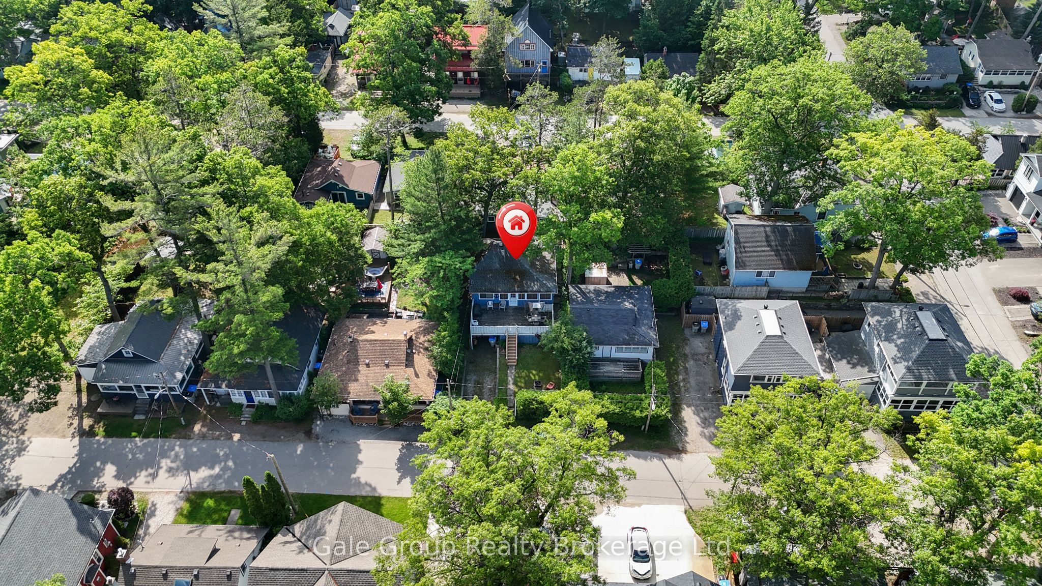 26 Woodward Avenue, Lambton Shores, ON N0M 1T0 photo 3