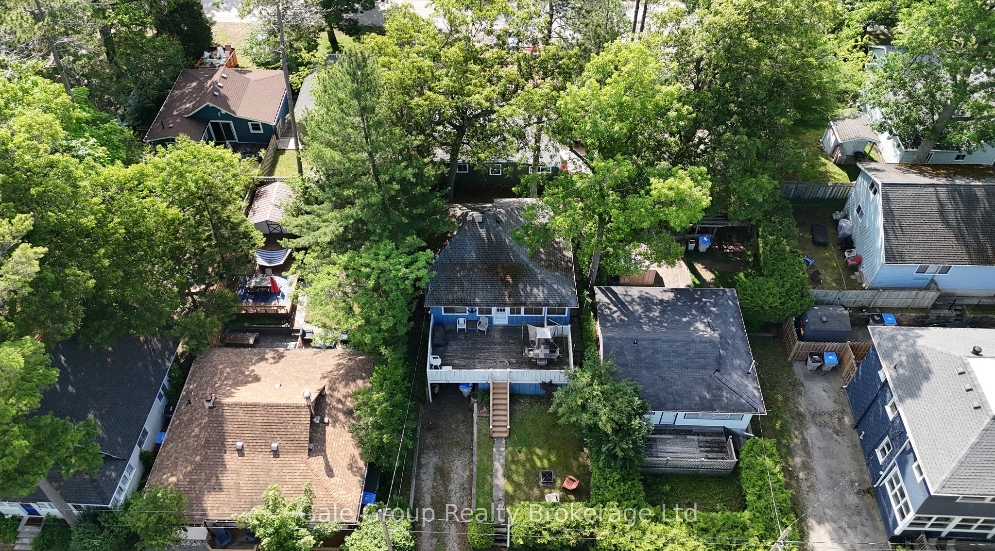 26 Woodward Avenue, Lambton Shores, ON N0M 1T0 photo 4