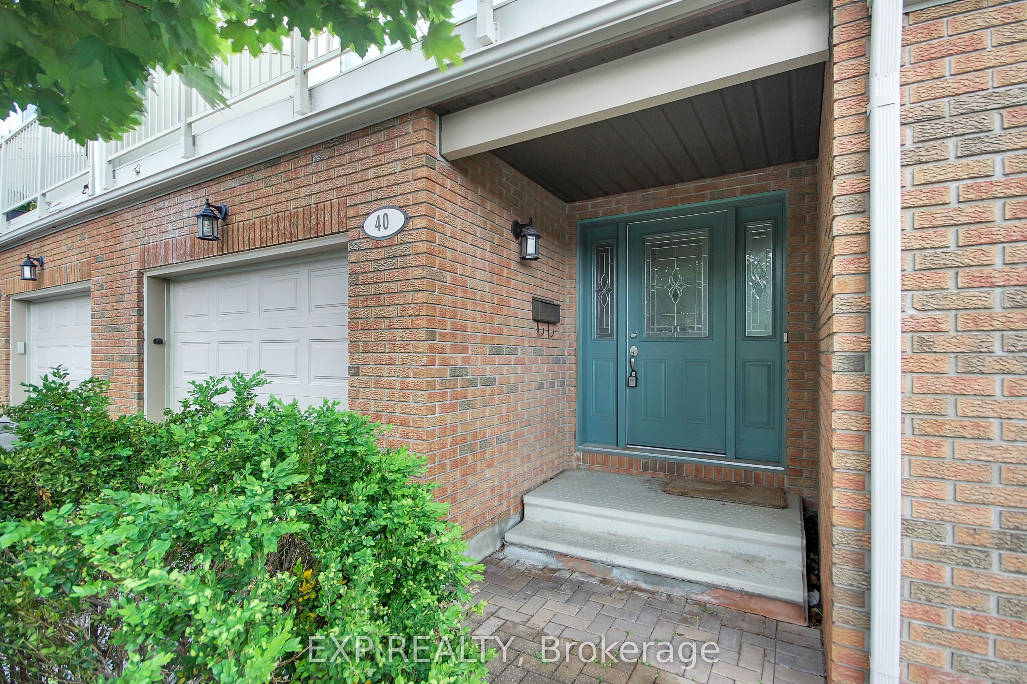 40 Huntview Private 20, Hunt Club - Windsor Park Village and Area, ON K1V 0M5 photo 2