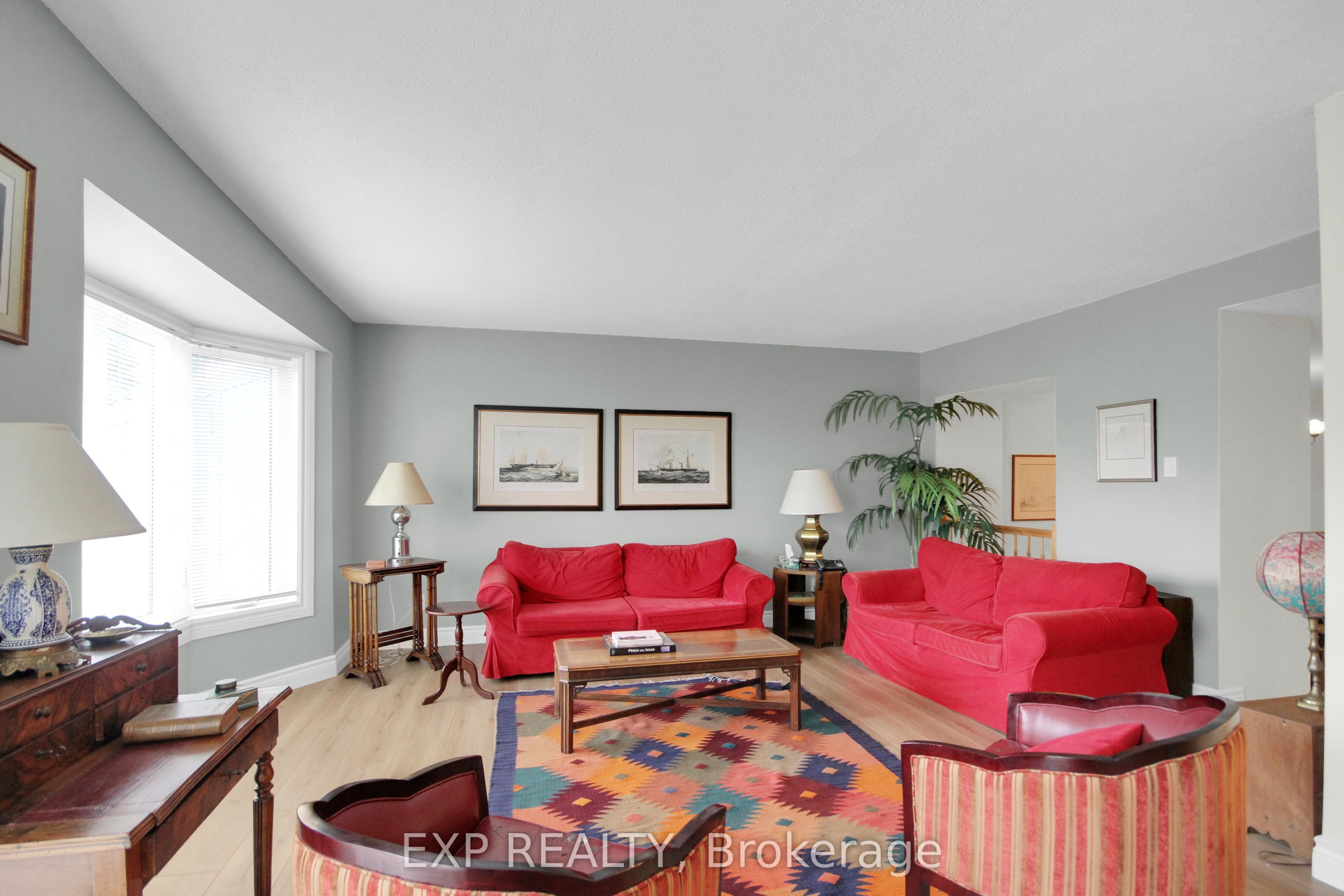 40 Huntview Private 20, Hunt Club - Windsor Park Village and Area, ON K1V 0M5 photo 4
