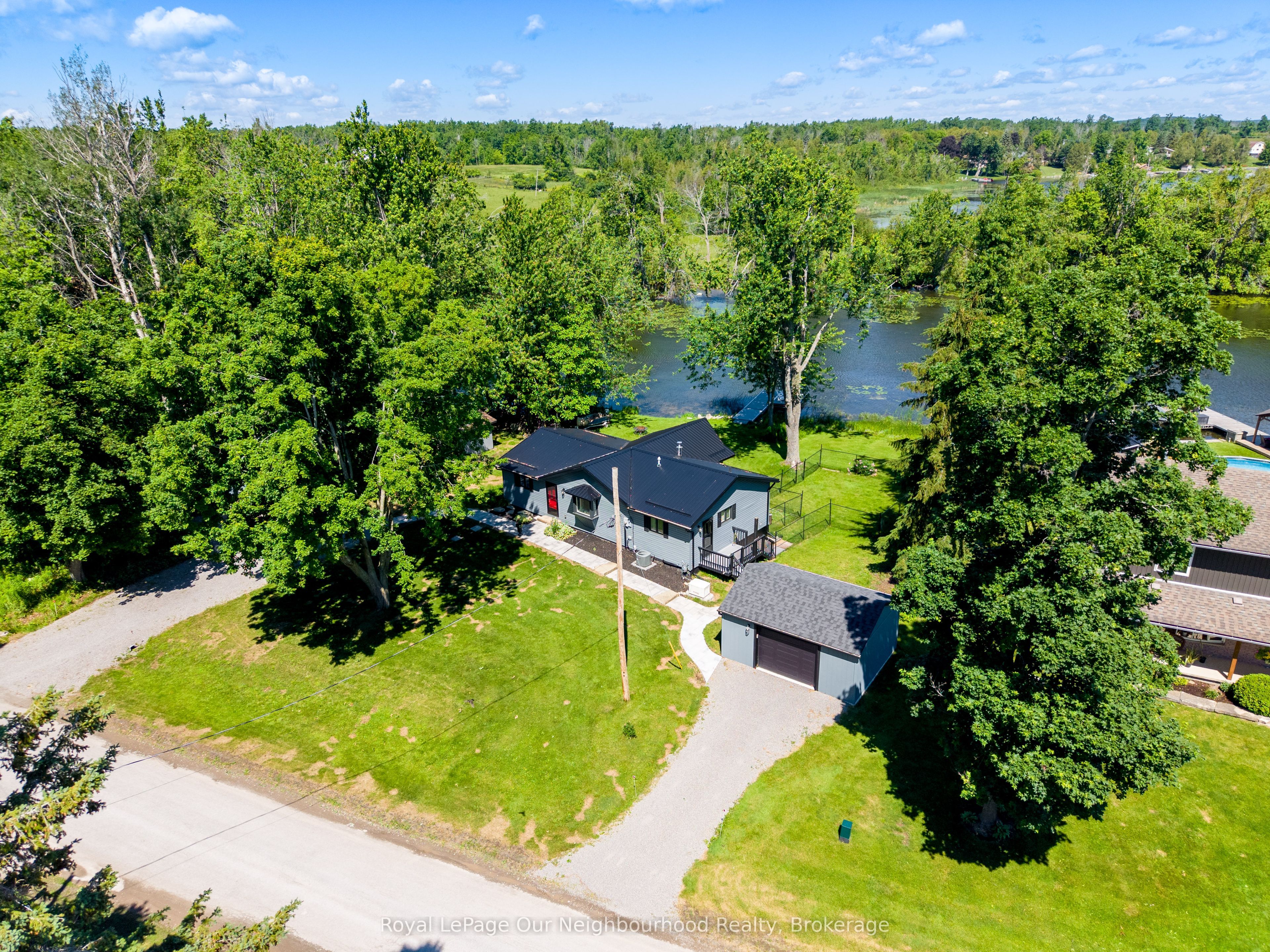 1194 Nuforest Drive, Selwyn, ON K0L 1T0
