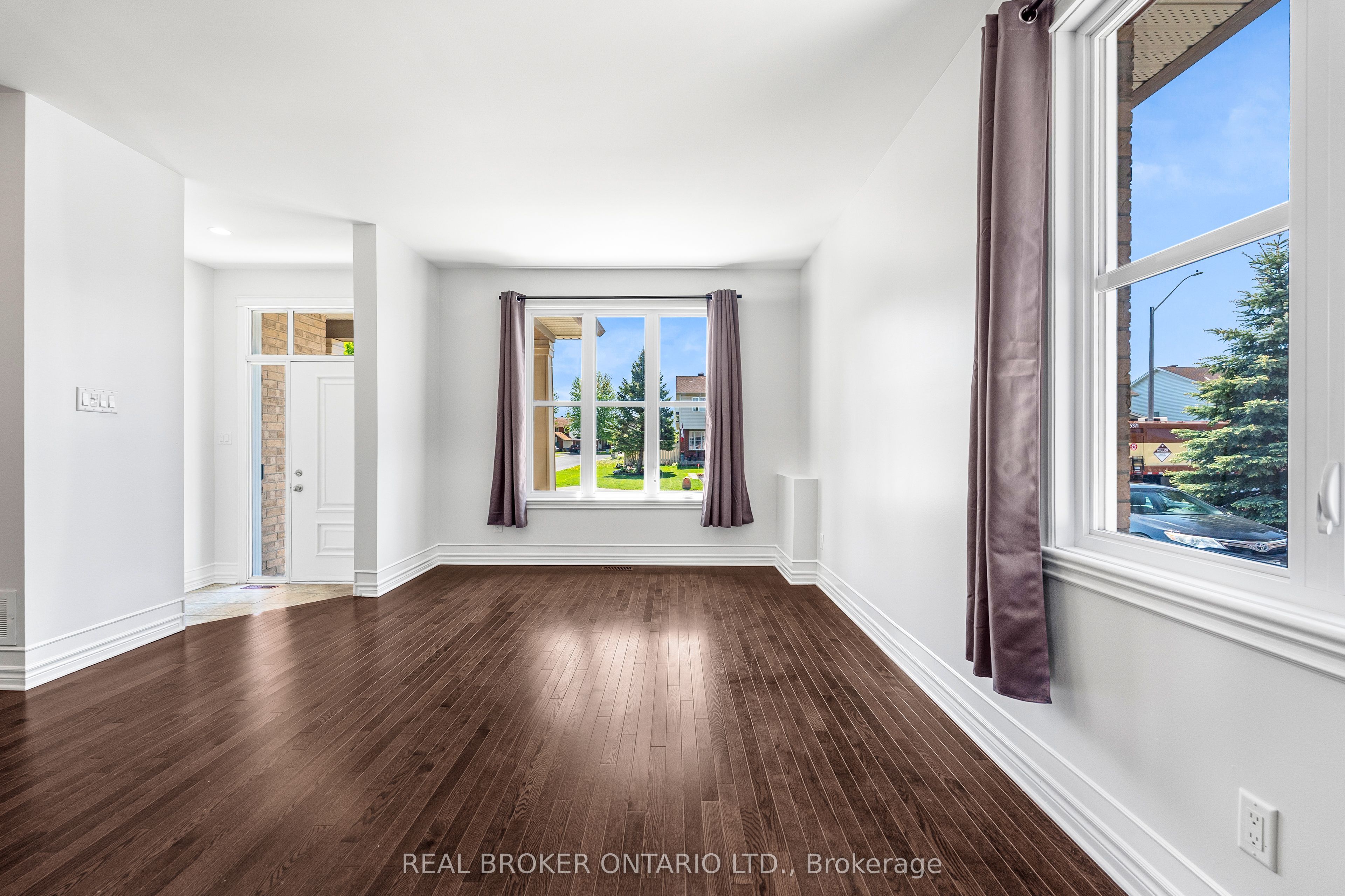 43 Claridge Drive, Barrhaven, ON K2J 5A3 photo 4