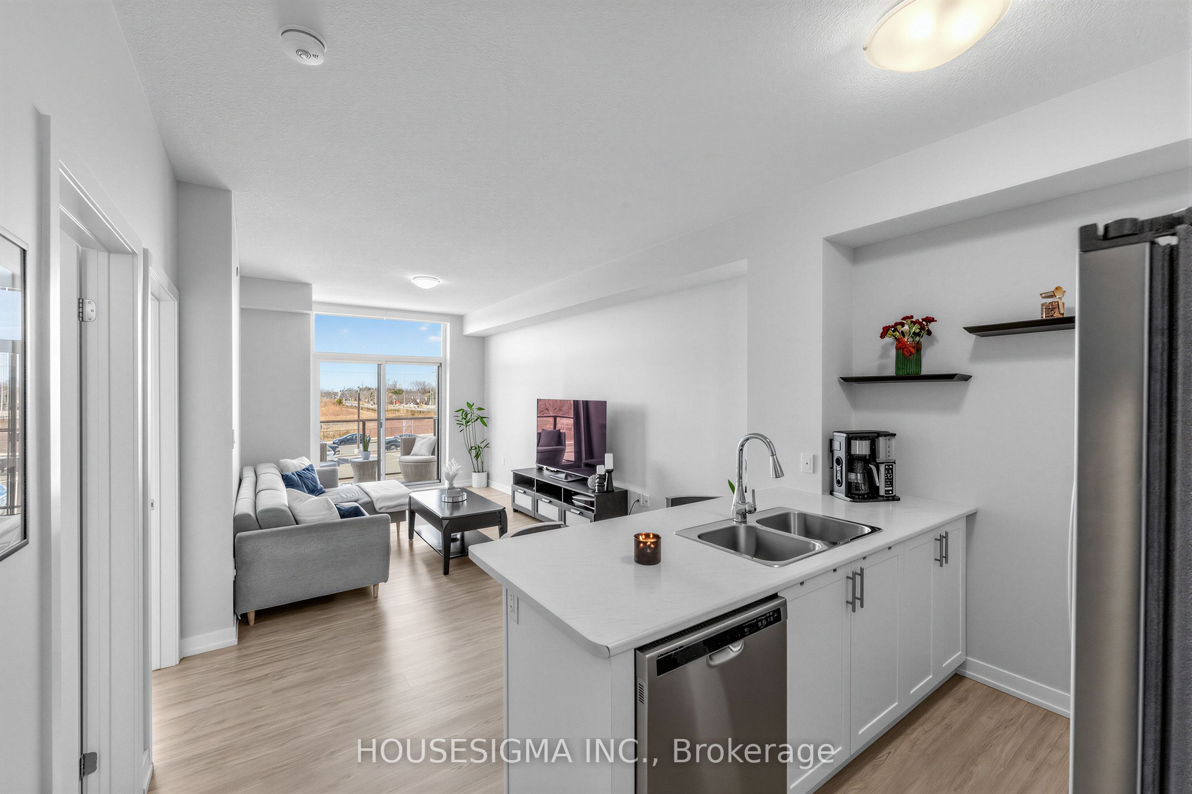 450 Dundas Street E 230, Hamilton, ON L8B 1Z2 photo 4