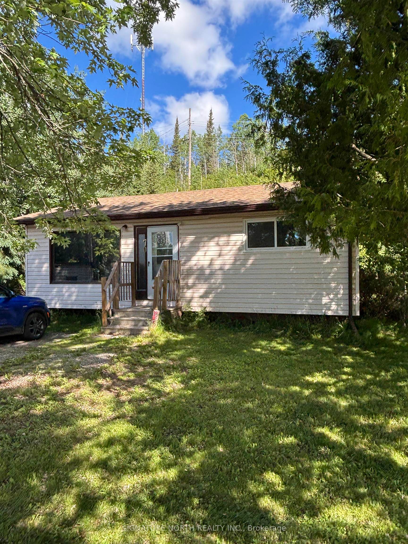 70 Maple Crescent, Atikokan, ON P0T 1C0 photo 2