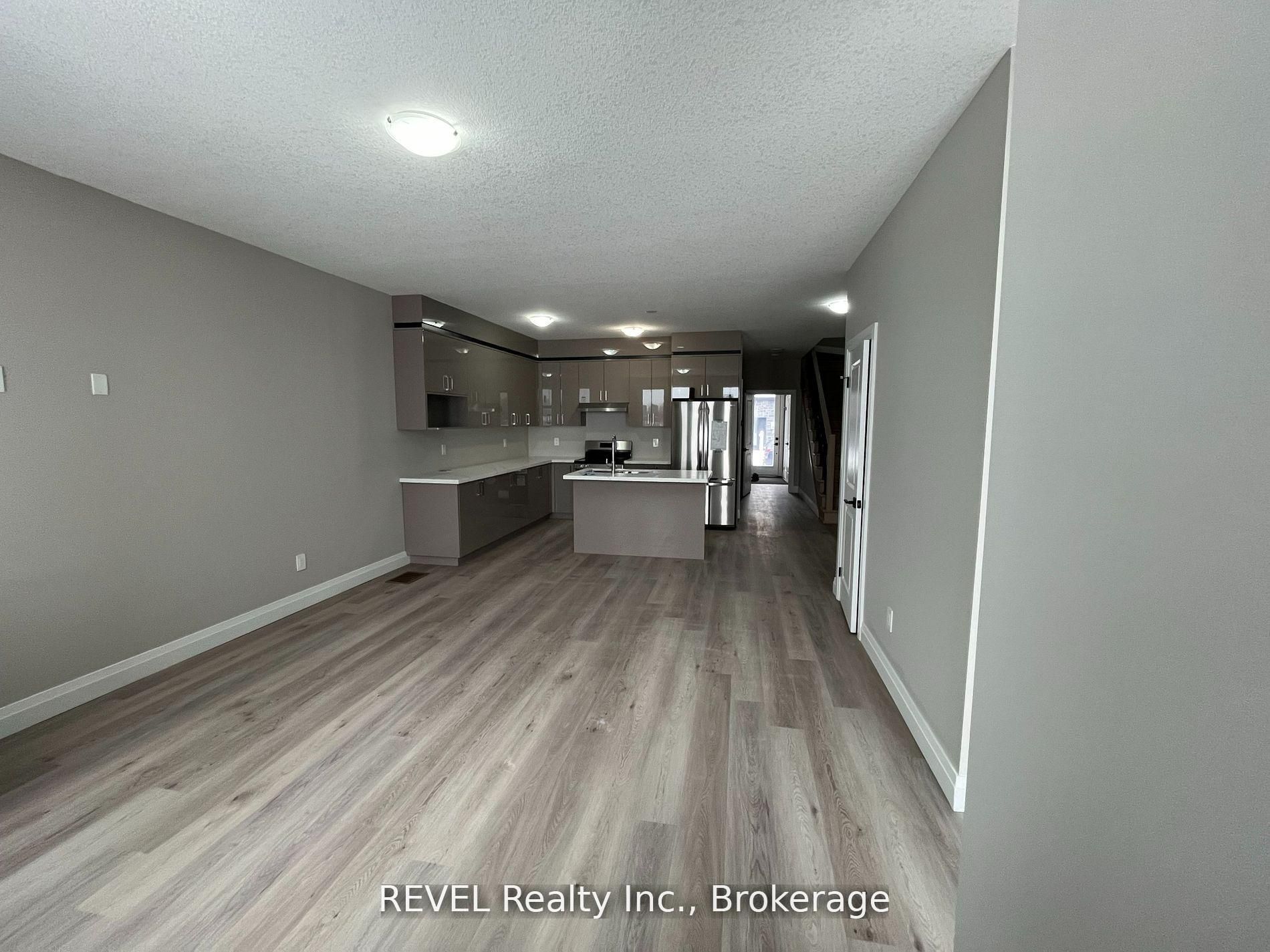 16 KEYSTONE Trail, Welland, ON L3B 0N8 photo 5