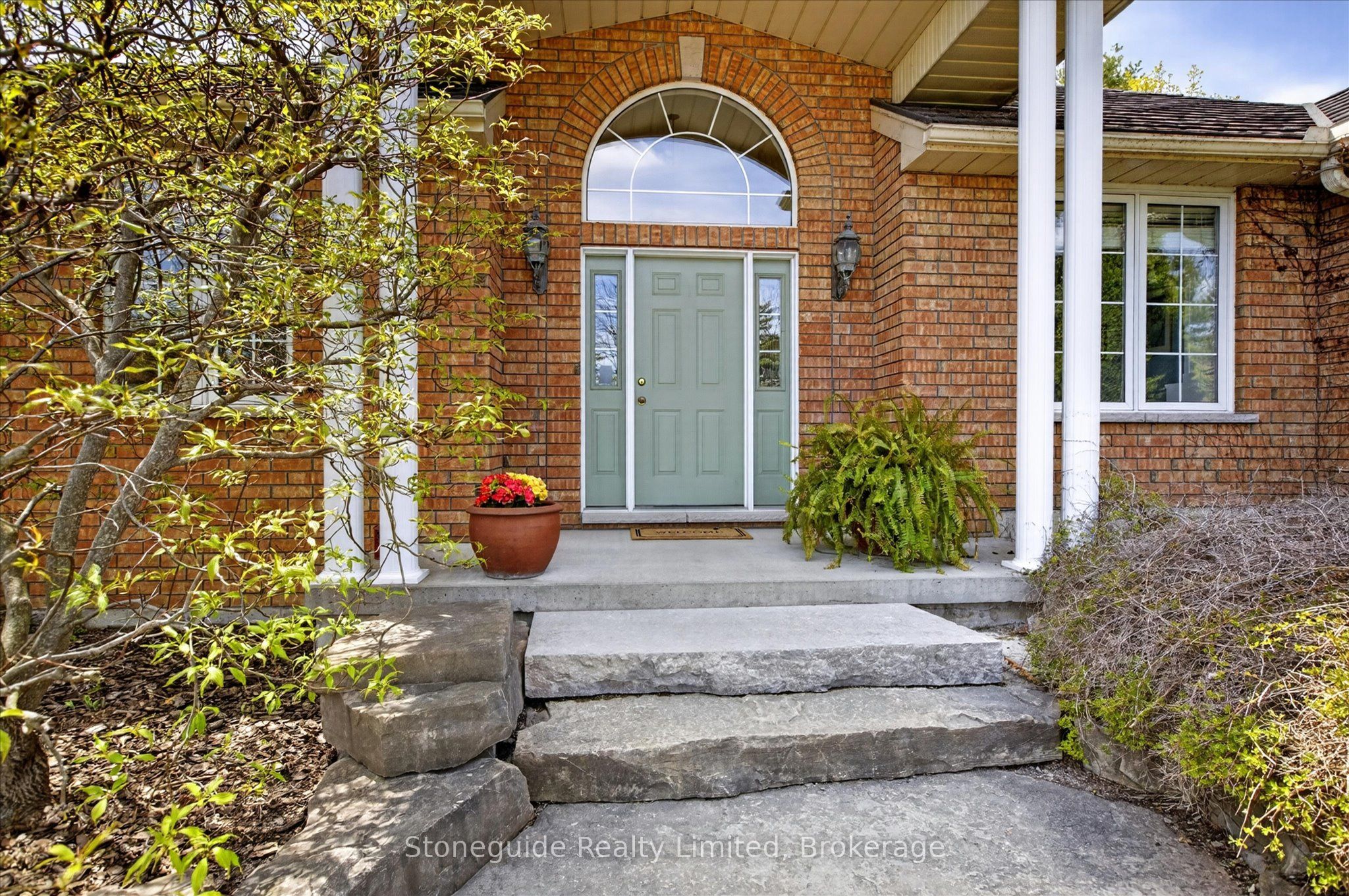 1580 College Park Drive, Peterborough, ON K9K 2G9 photo 4