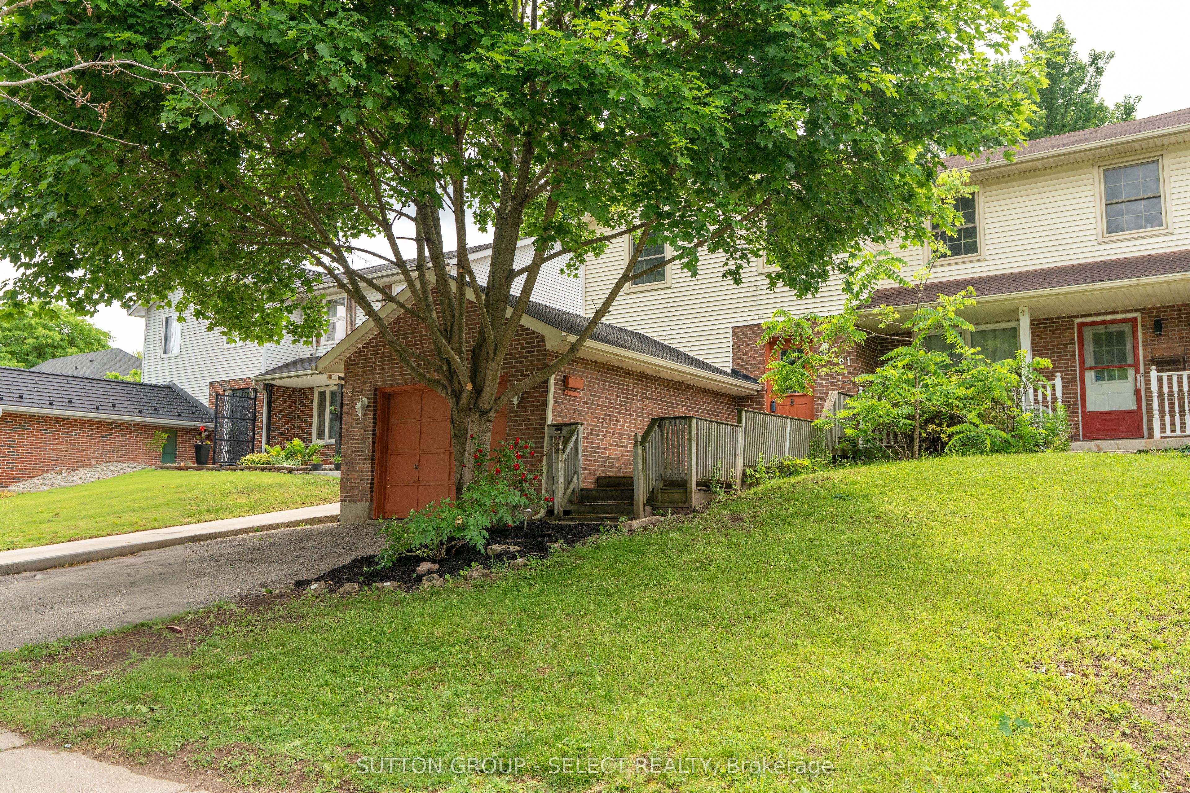 461 Cleveland Avenue, London South, ON N5Z 3C3