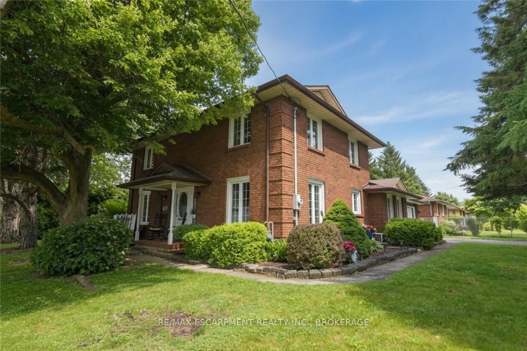 24 Shaw Street, Haldimand, ON N3W 1K2 photo 2