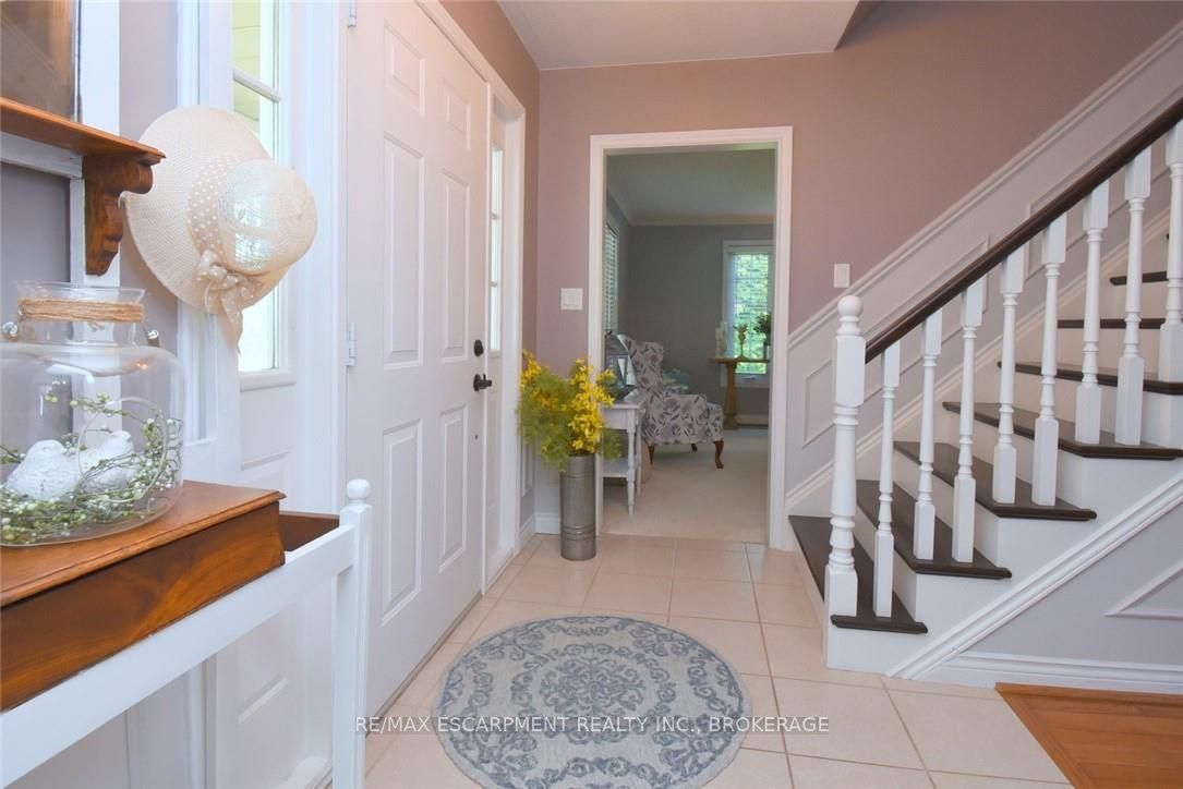 24 Shaw Street, Haldimand, ON N3W 1K2 photo 3