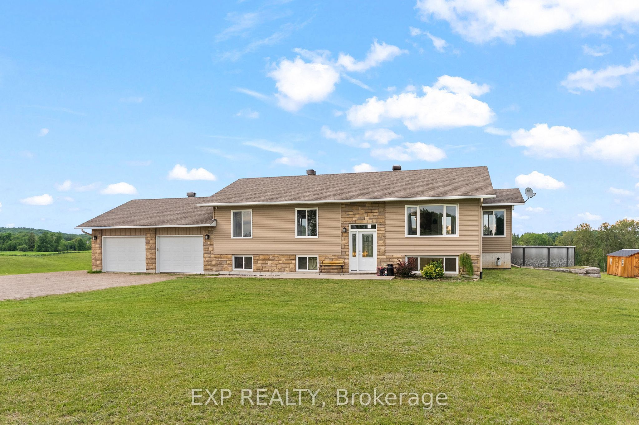 566A Pinnacle Road, Horton, ON K7V 3Z6 photo 3