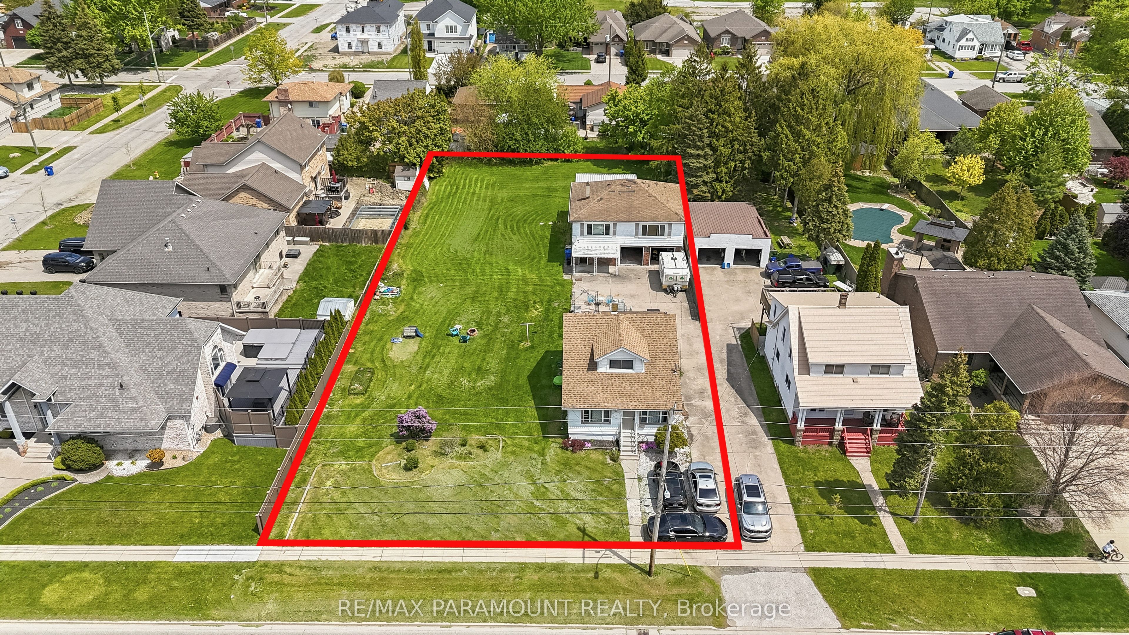 224 Lesperance Road 222, Tecumseh, ON N8N 1W3