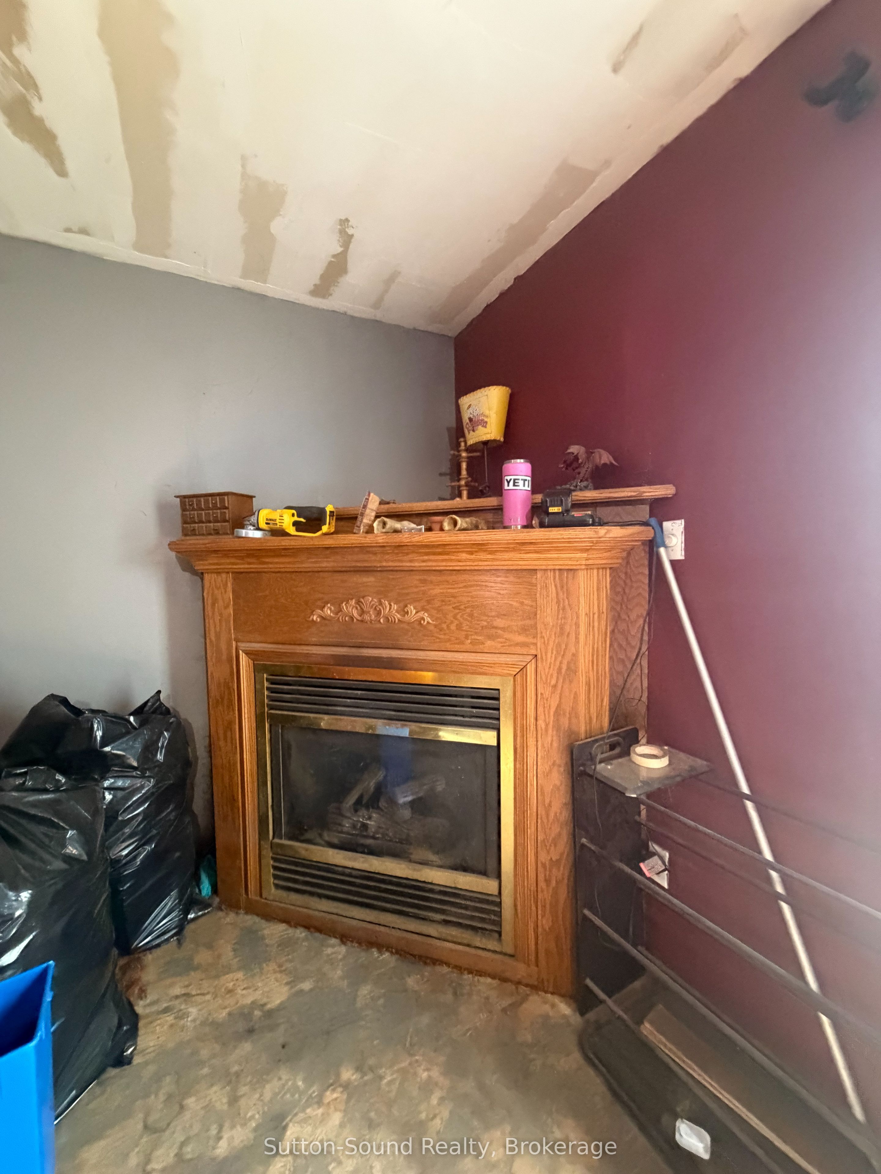 1271 2nd Avenue E, Owen Sound, ON N4K 2J2 photo 2