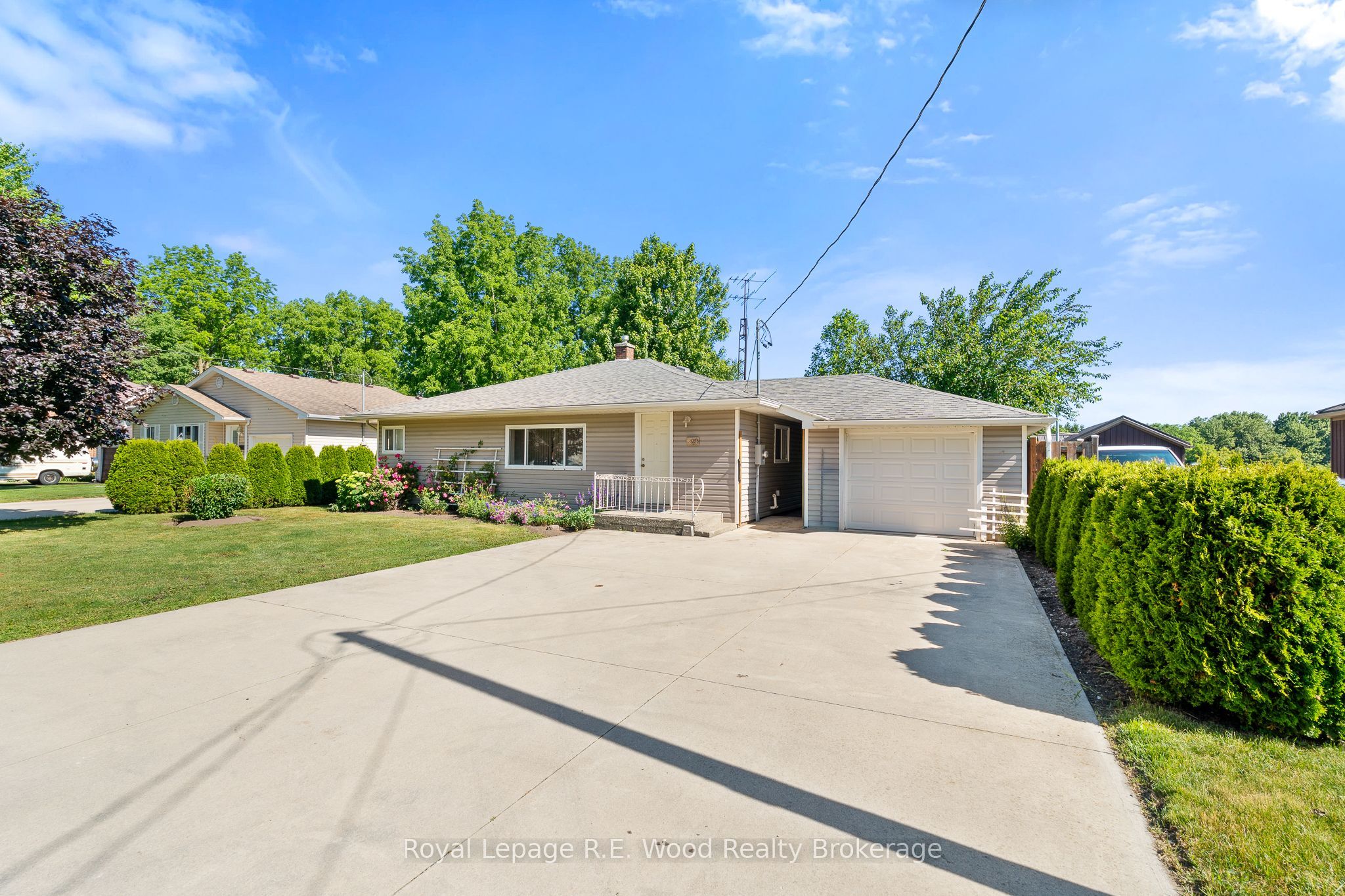 286 Walnut Street, Chatham-Kent, ON N0P 1M0 photo 2