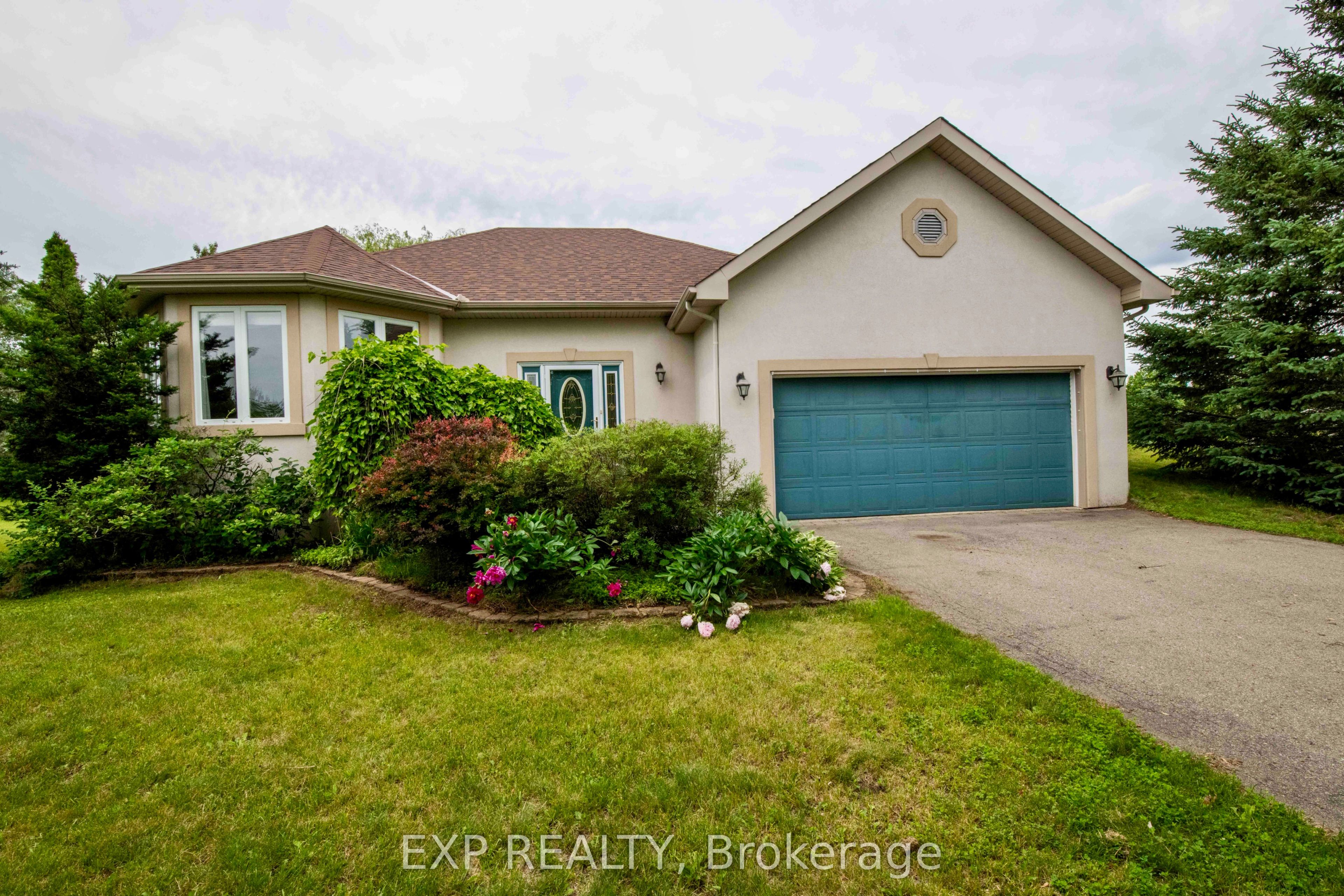 60 PIONEER Drive, North Grenville, ON K0G 1J0 photo 2