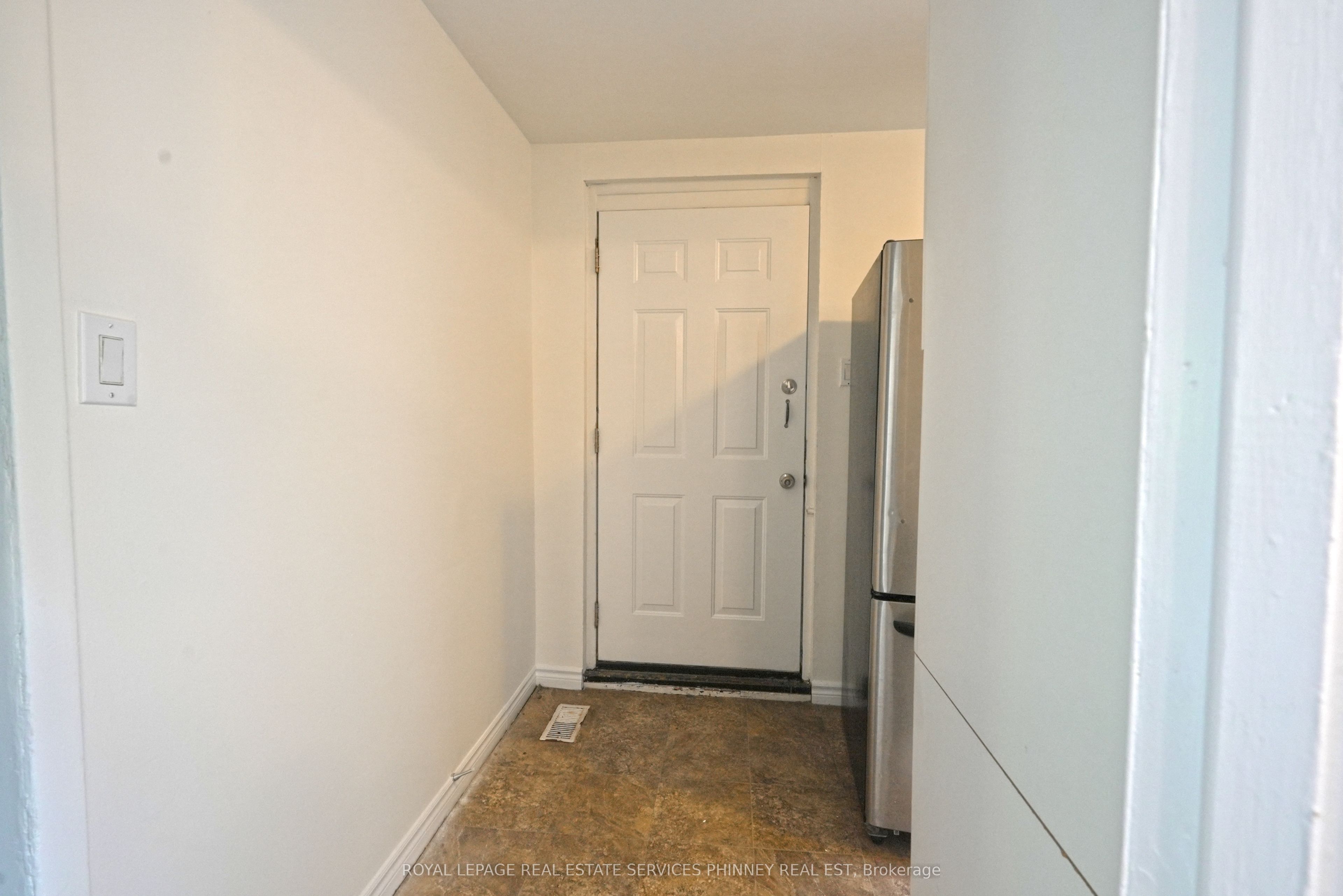 65 Liberty Street 2, Hamilton, ON L8N 2N7 photo 3