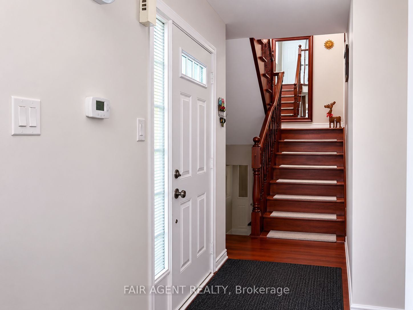 28 Elderberry Avenue, Grimsby, ON L3M 5R5 photo 4