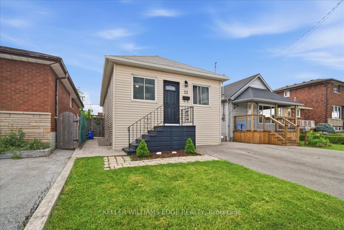 22 Delena Avenue N, Hamilton, ON L8H 6B4 photo 3