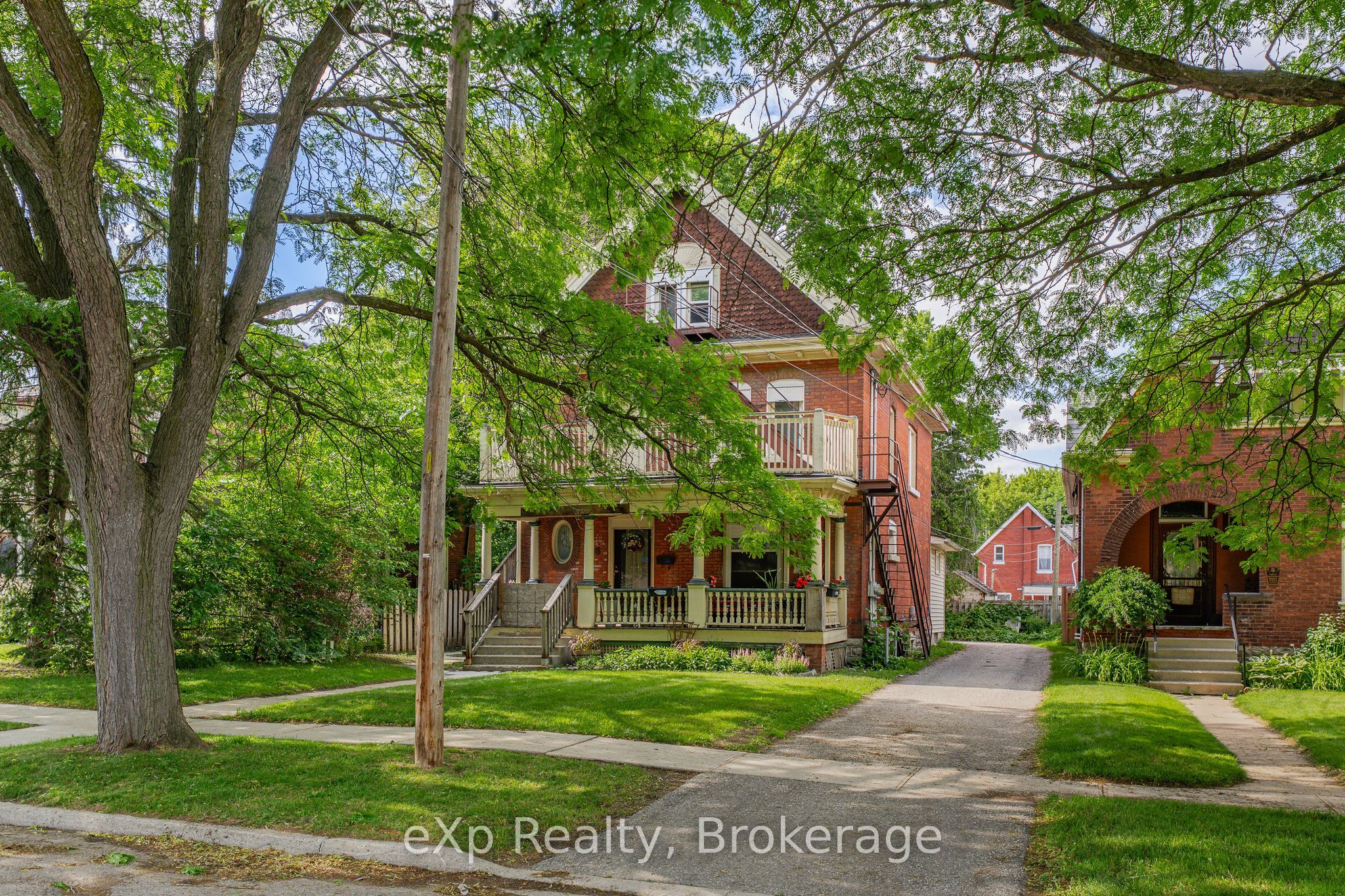 126 Chatham Street, Brant, ON N3S 4G4 photo 2