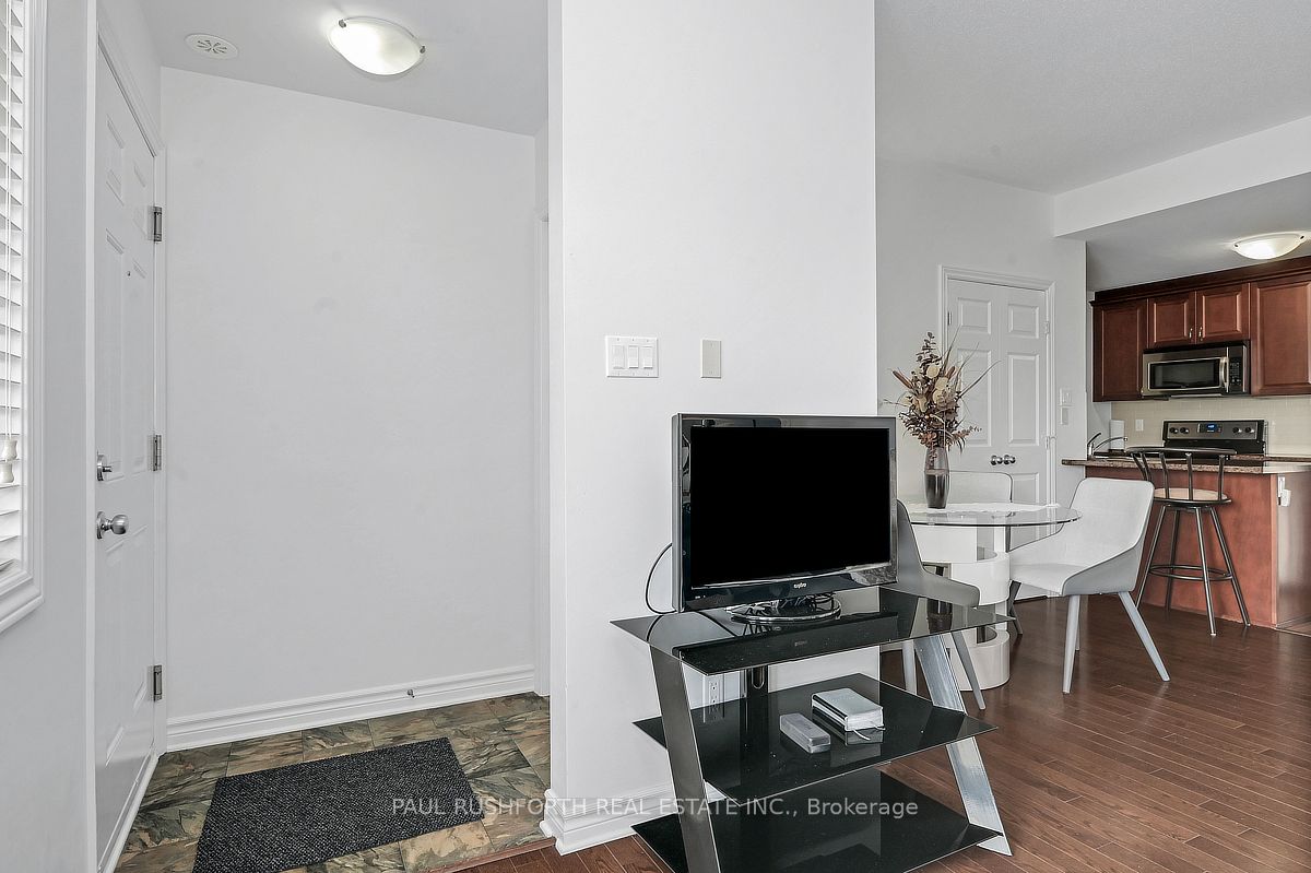 137 Harthill Way N L, Barrhaven, ON K2J 5V1 photo 4